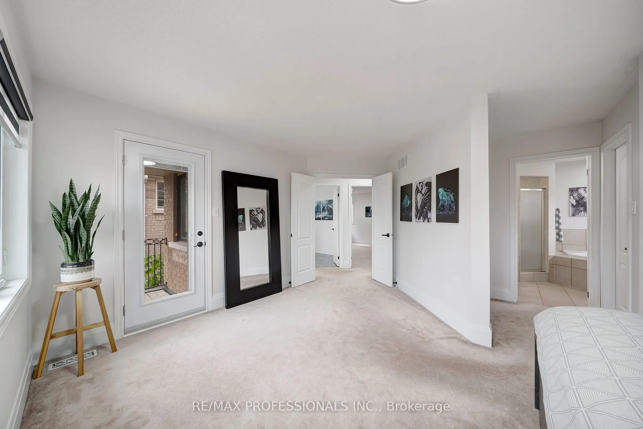 67 Chaplin Crescent