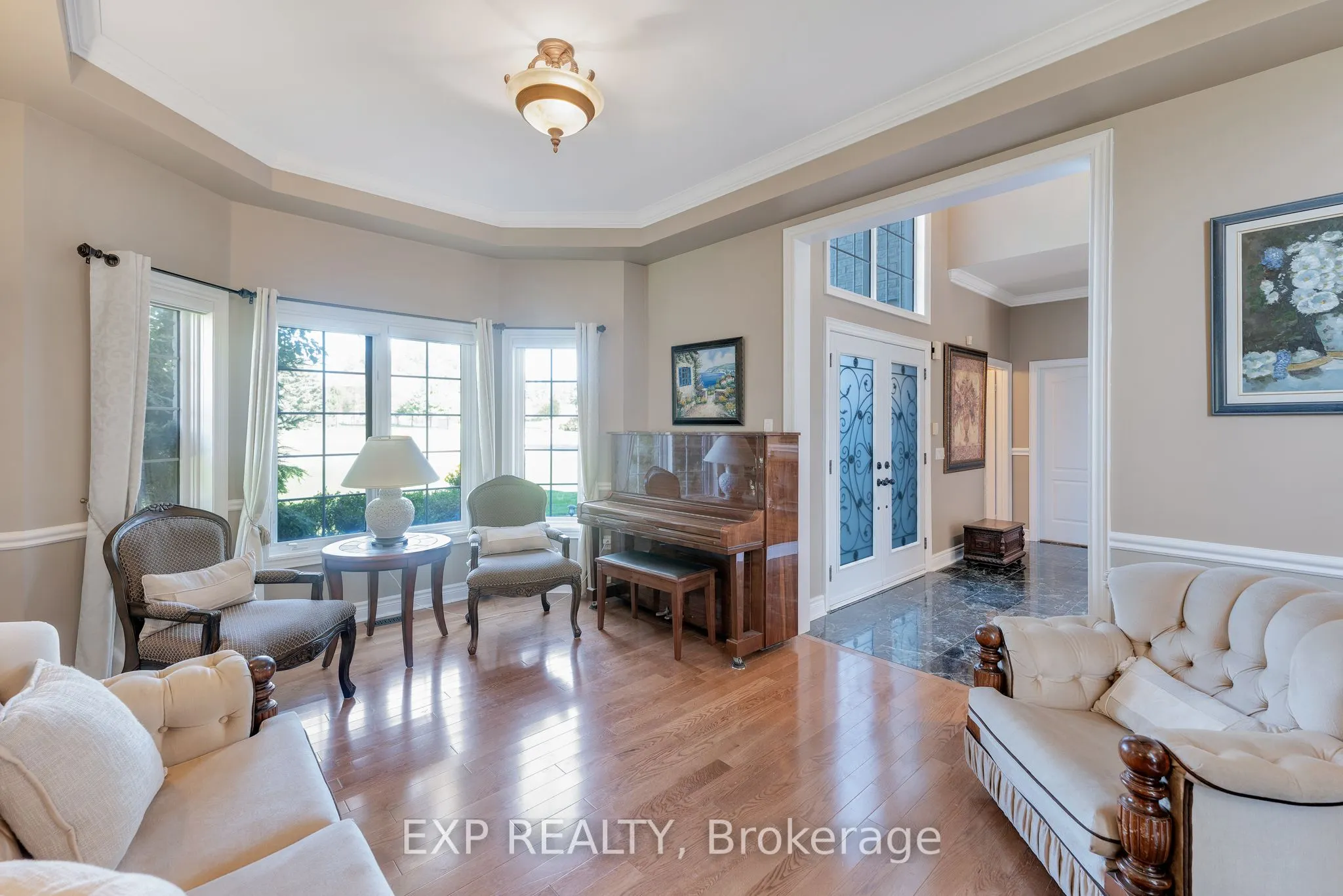 6 Golfway Court