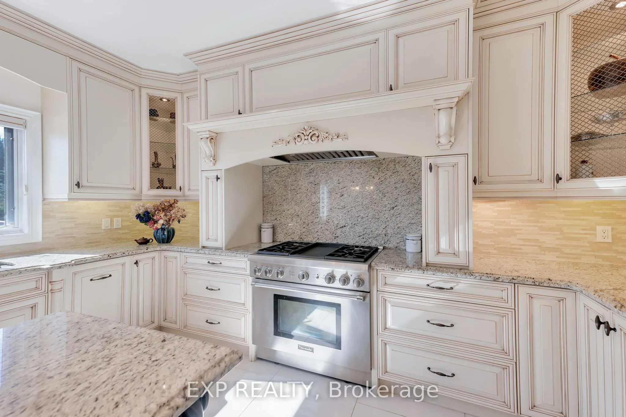 6 Golfway Court