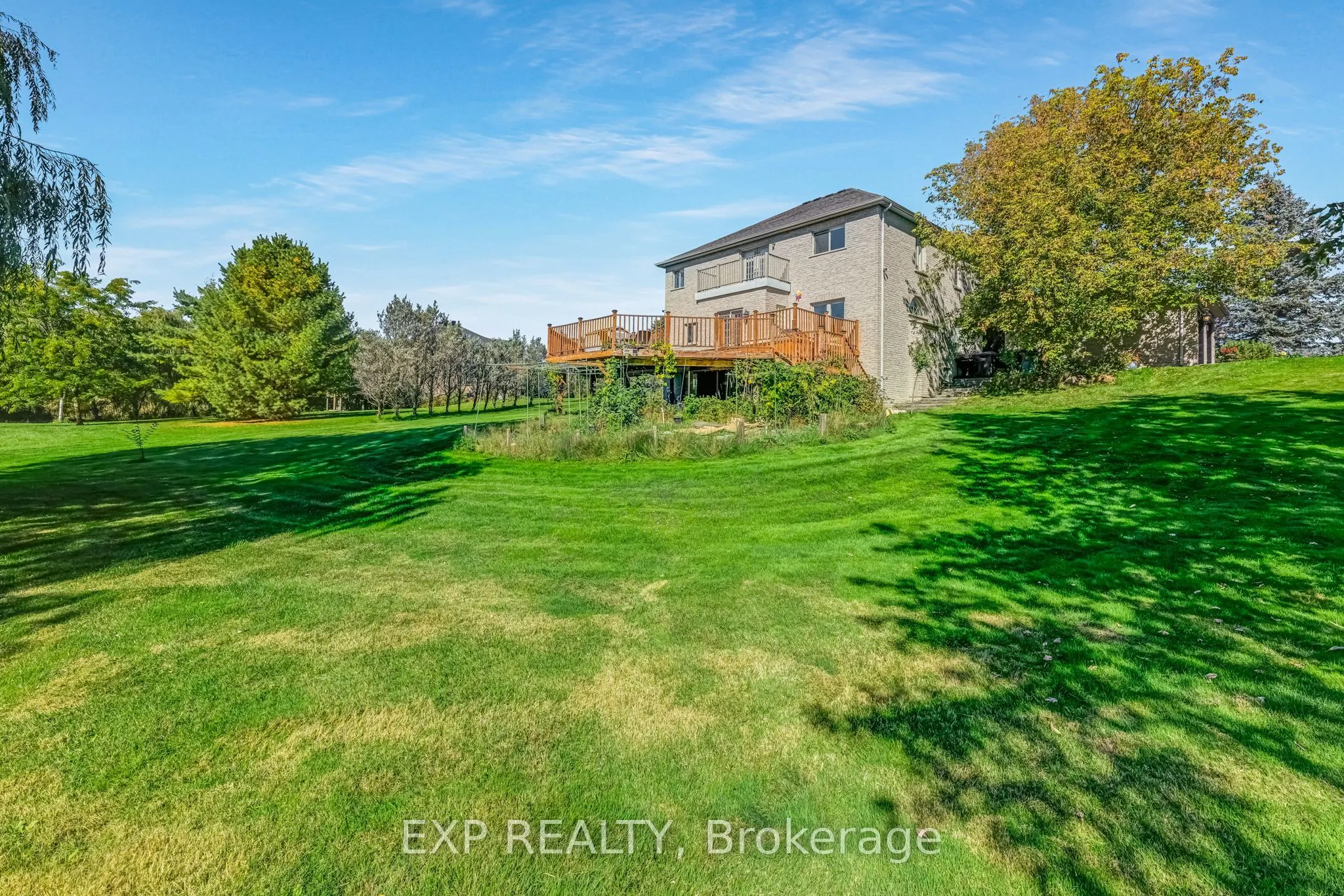 6 Golfway Court
