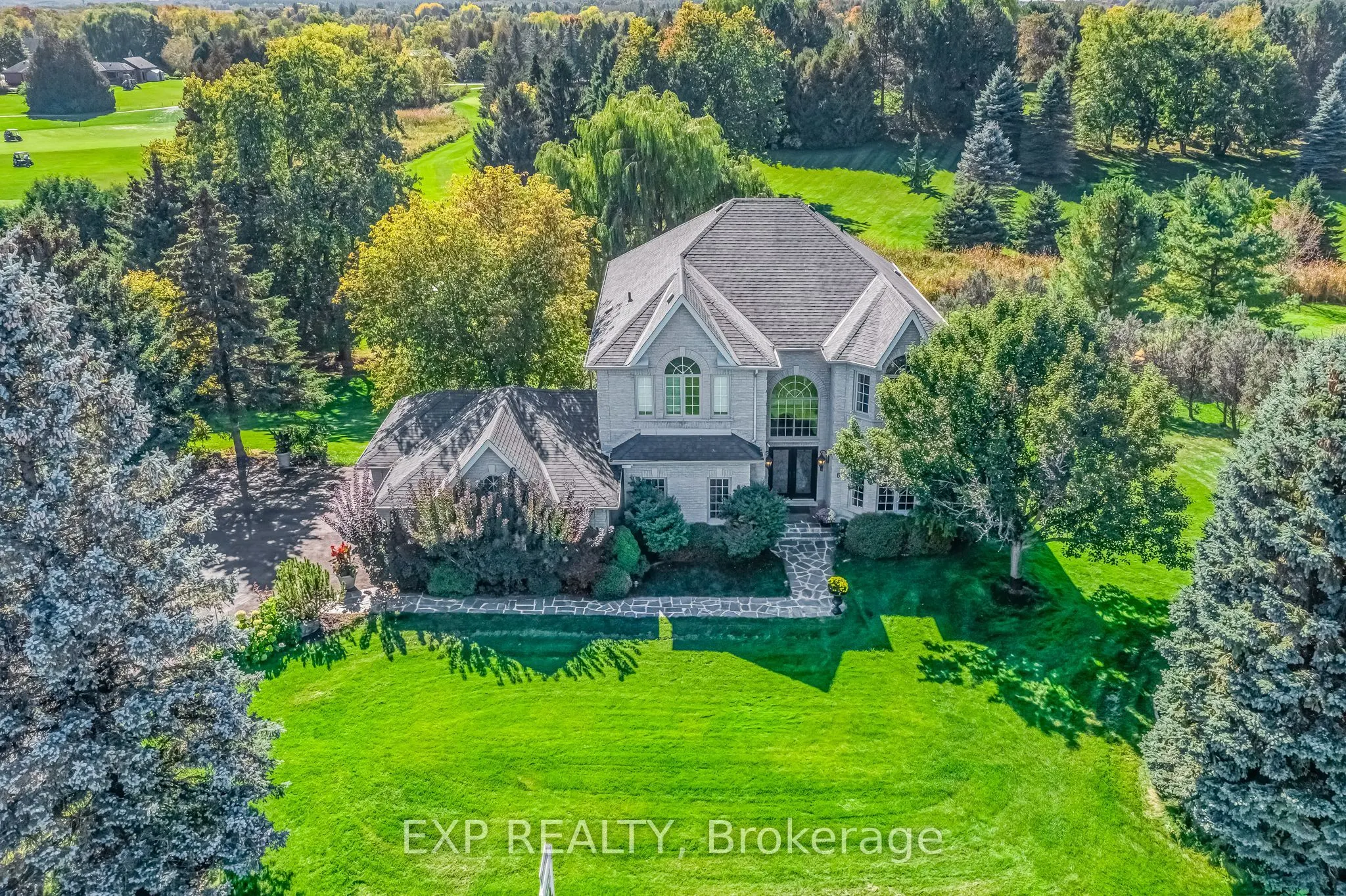 6 Golfway Court