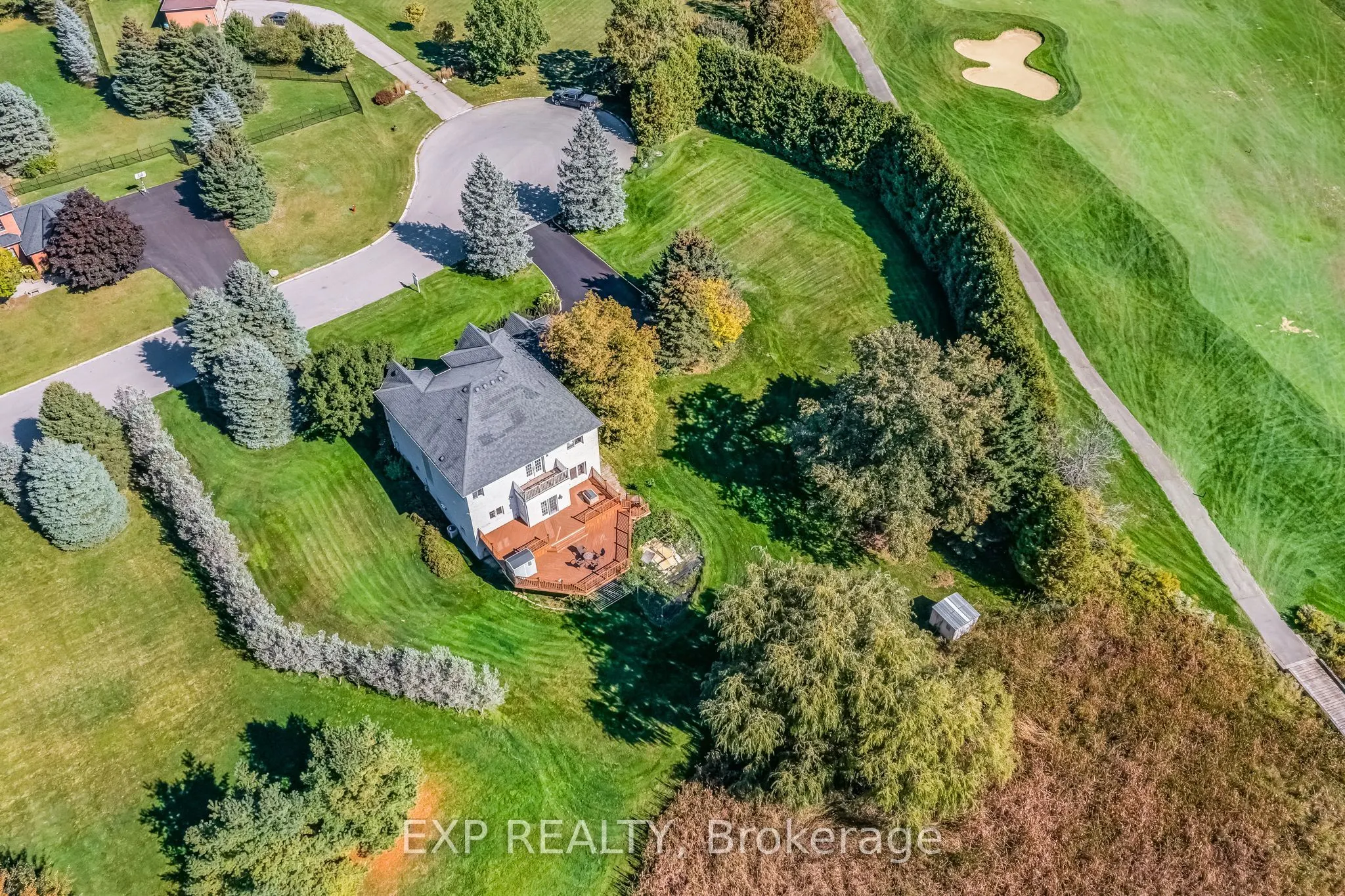 6 Golfway Court