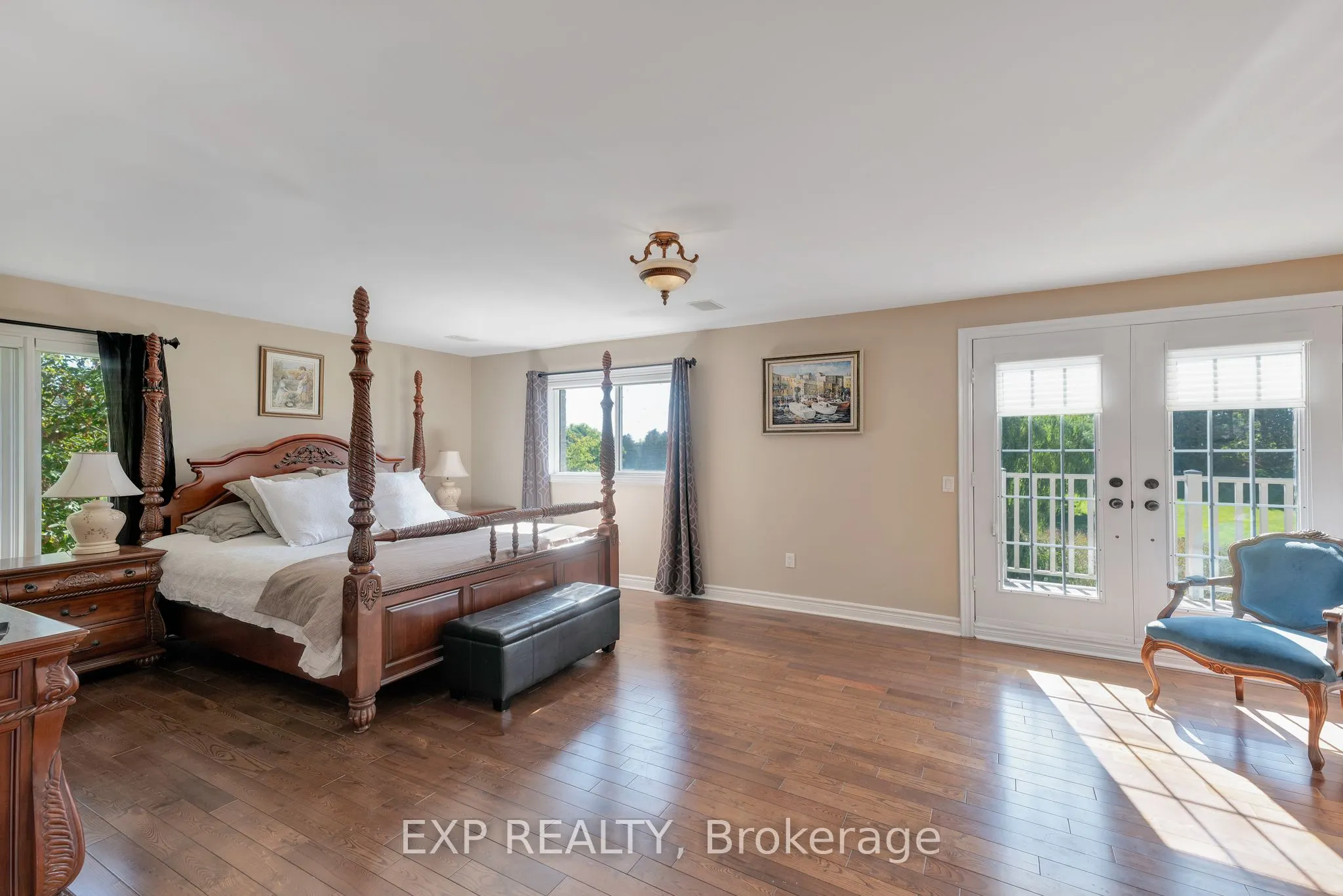 6 Golfway Court