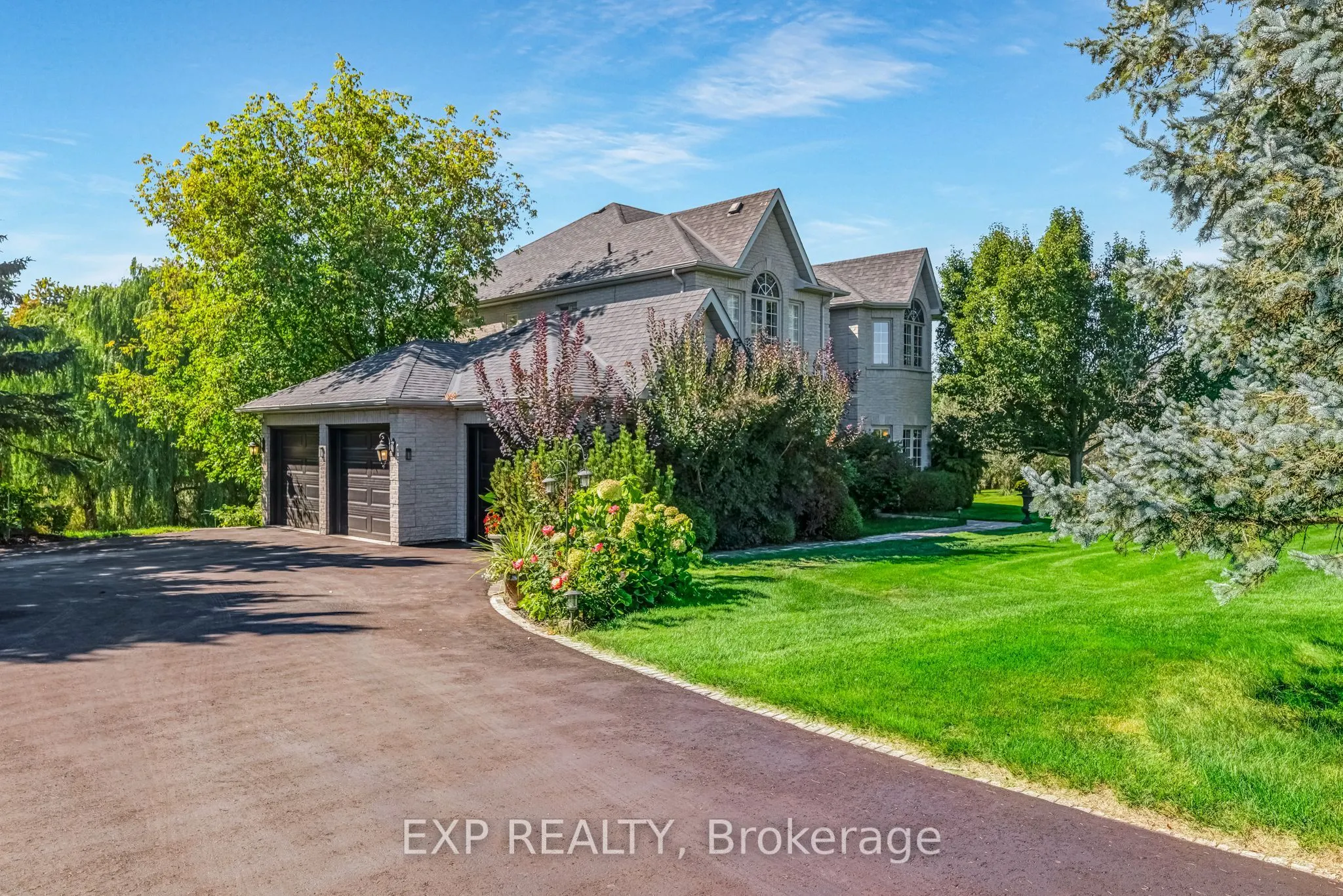 6 Golfway Court