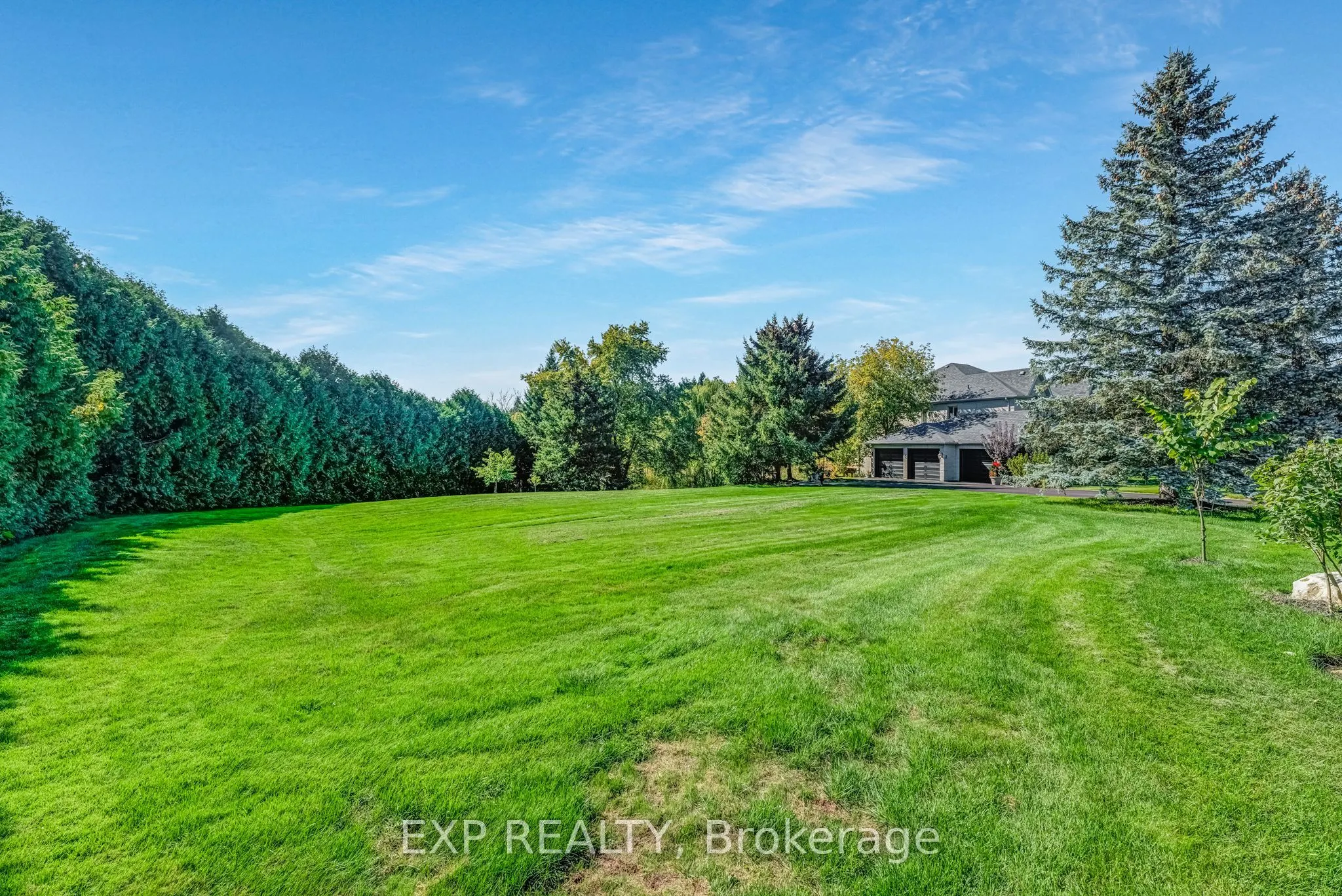 6 Golfway Court