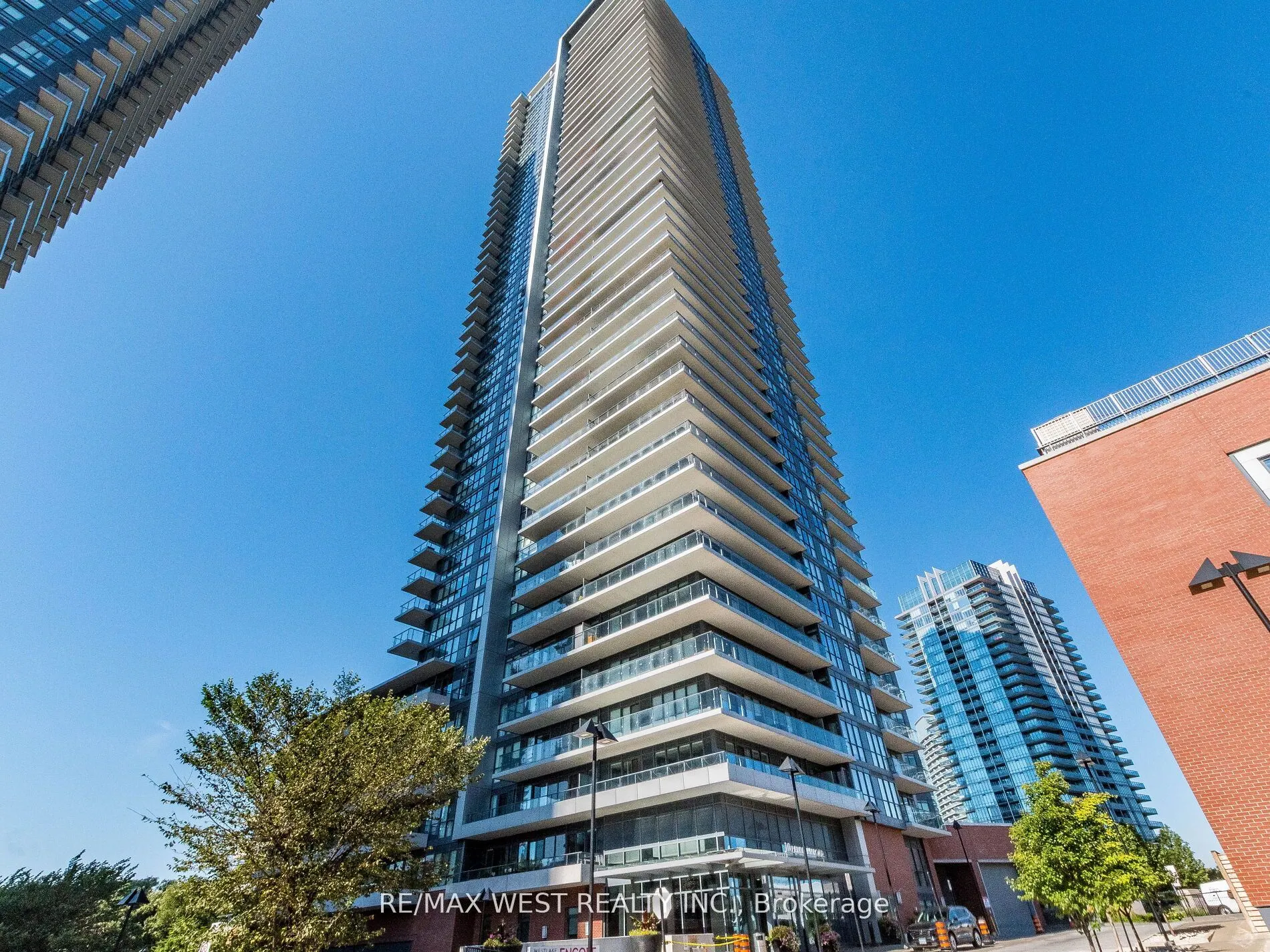 10 Park Lawn Road, #602