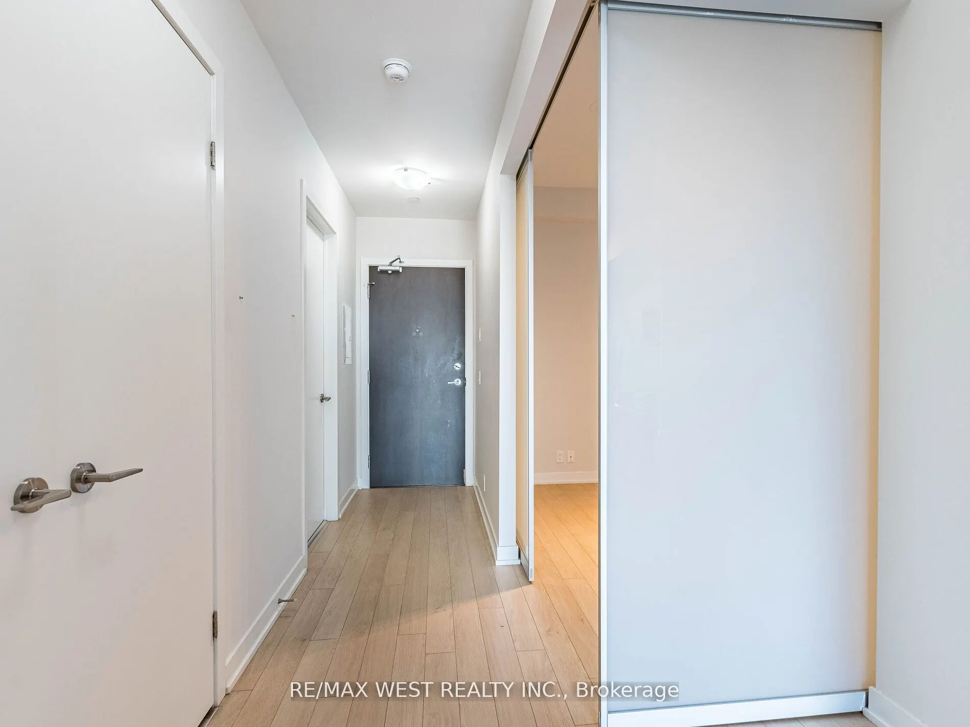 10 Park Lawn Road, #602