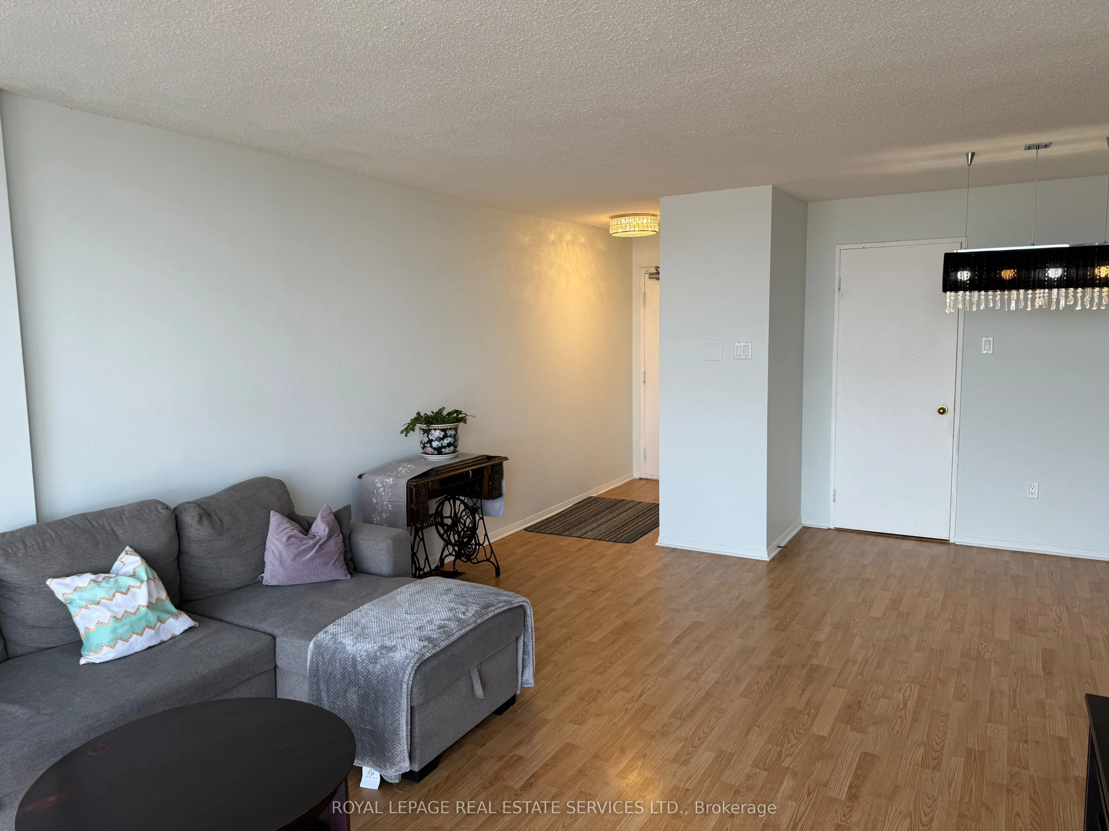 4205 Shipp Drive, #2506