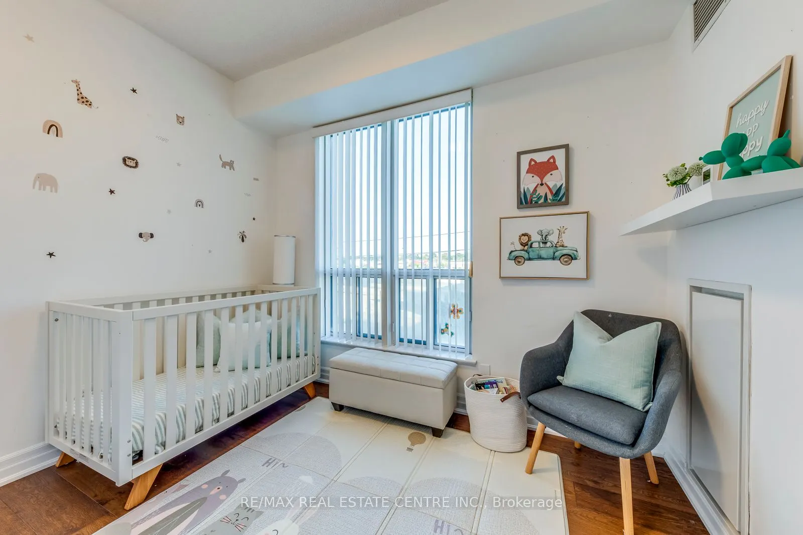 2087 Lake Shore Boulevard W, #401