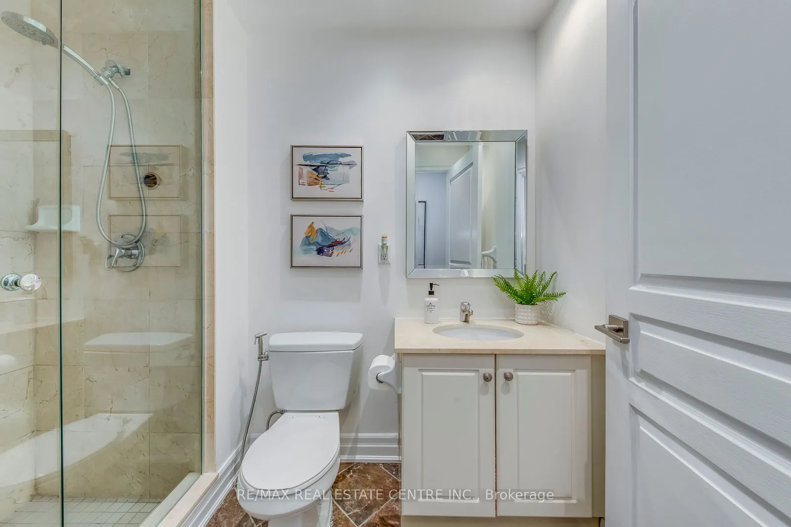 2087 Lake Shore Boulevard W, #401
