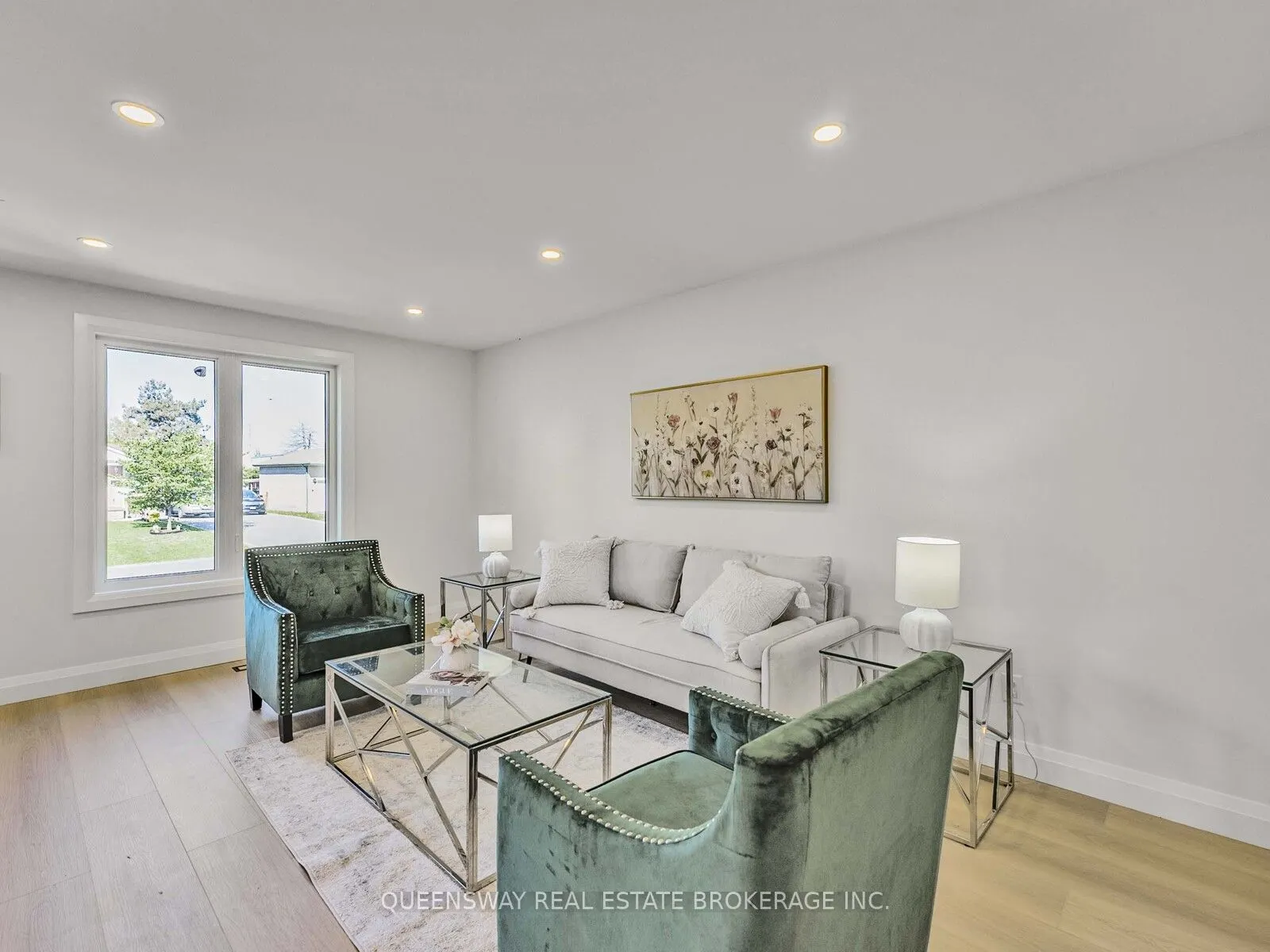 1128 Pinegrove Road