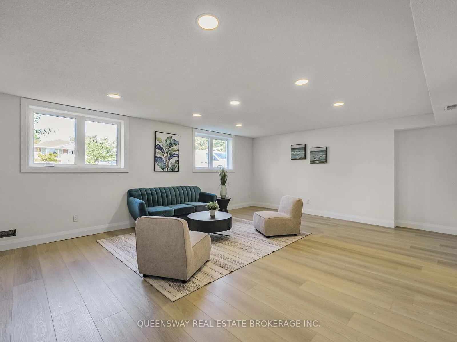 1128 Pinegrove Road