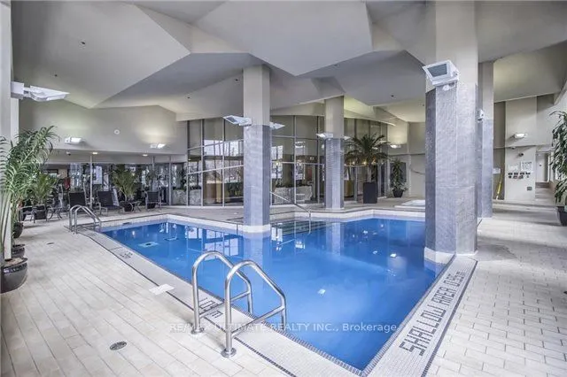 2121 Lake Shore Boulevard W, #209