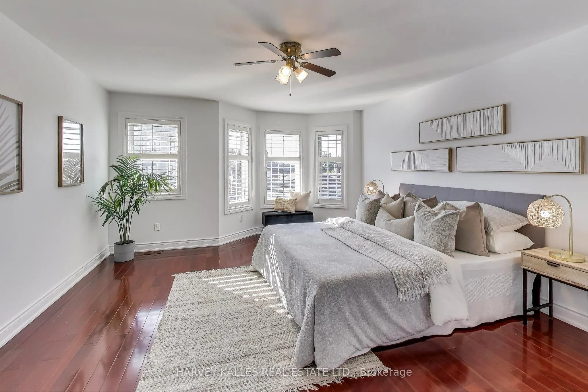 4 Corbett Avenue