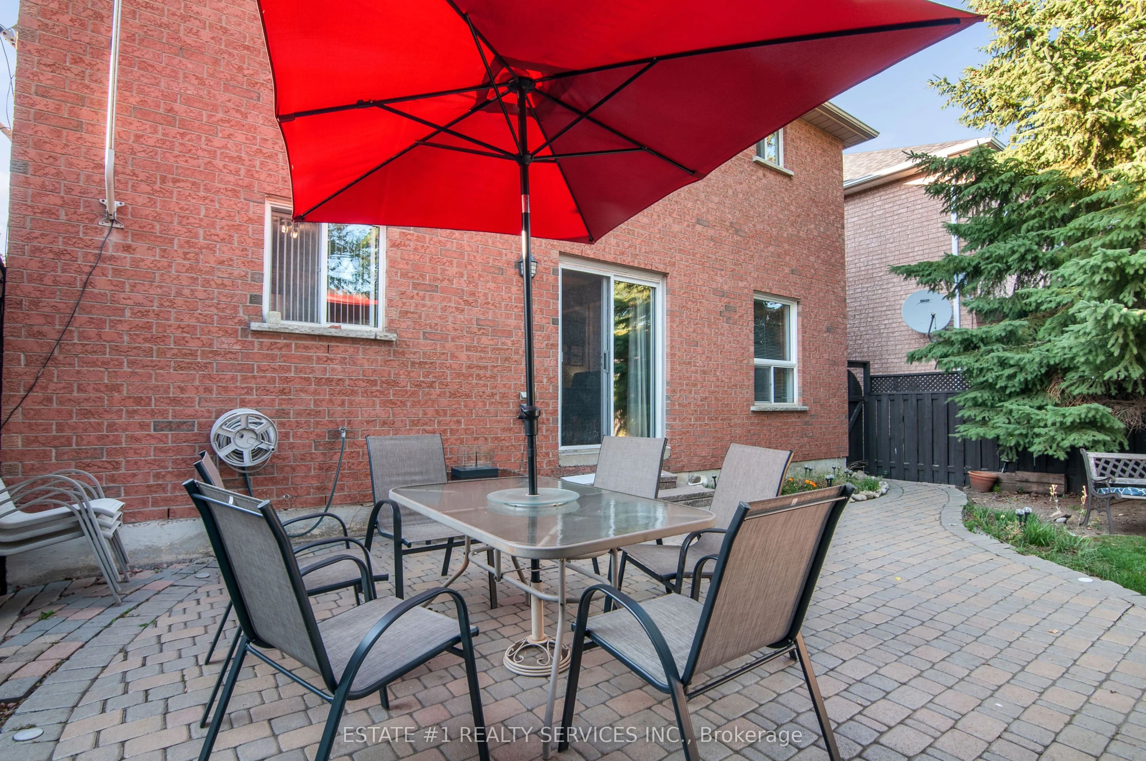 102 Cresthaven Road