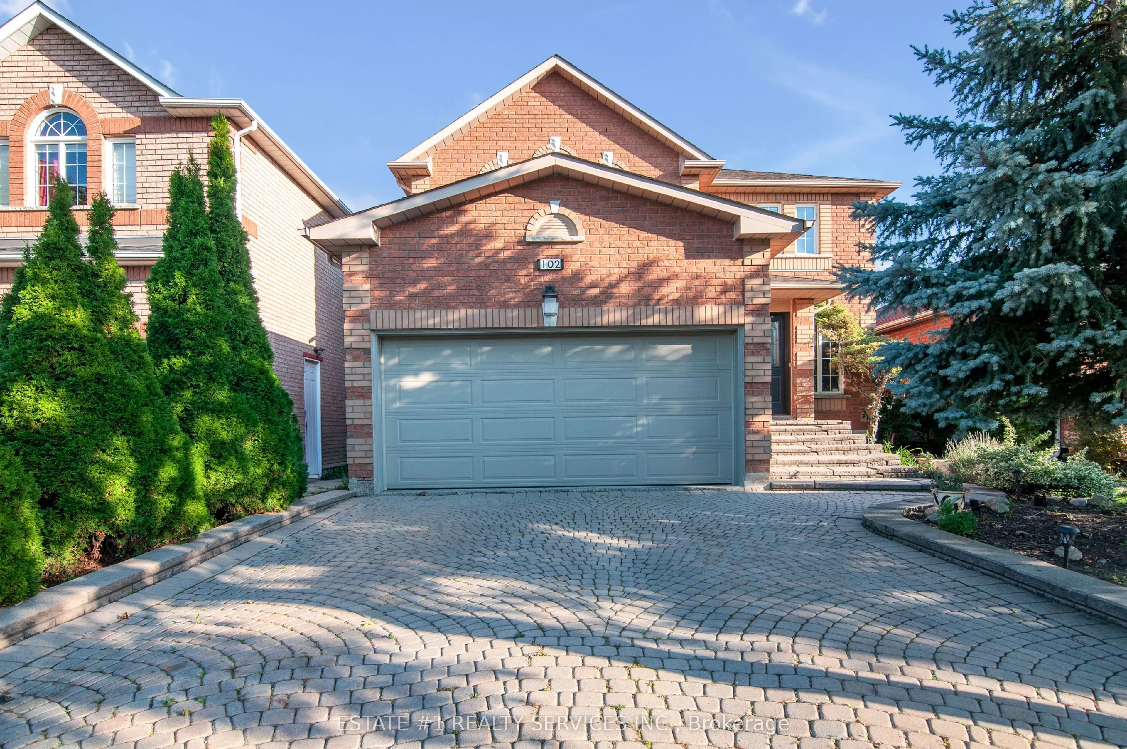 102 Cresthaven Road