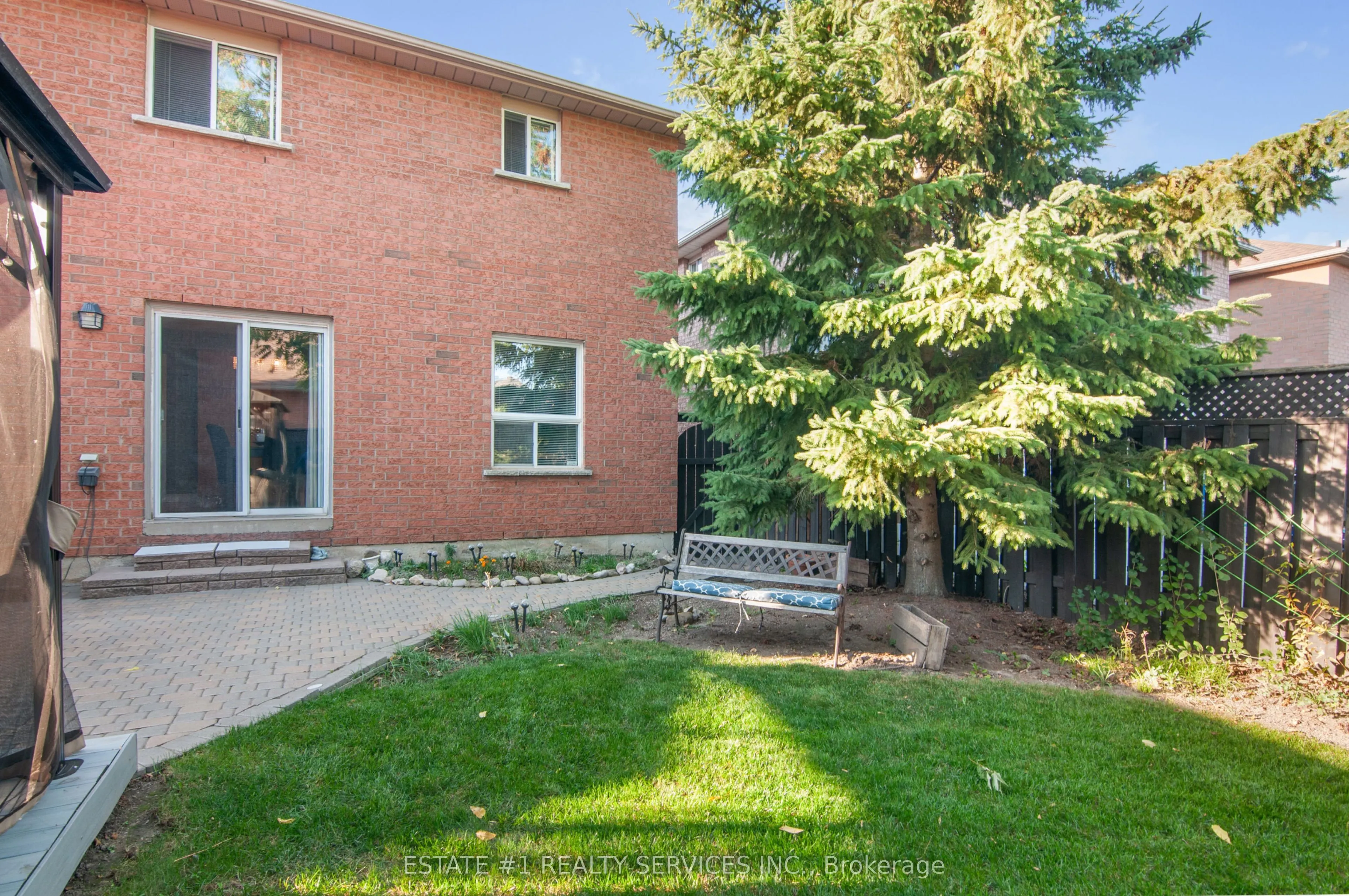 102 Cresthaven Road