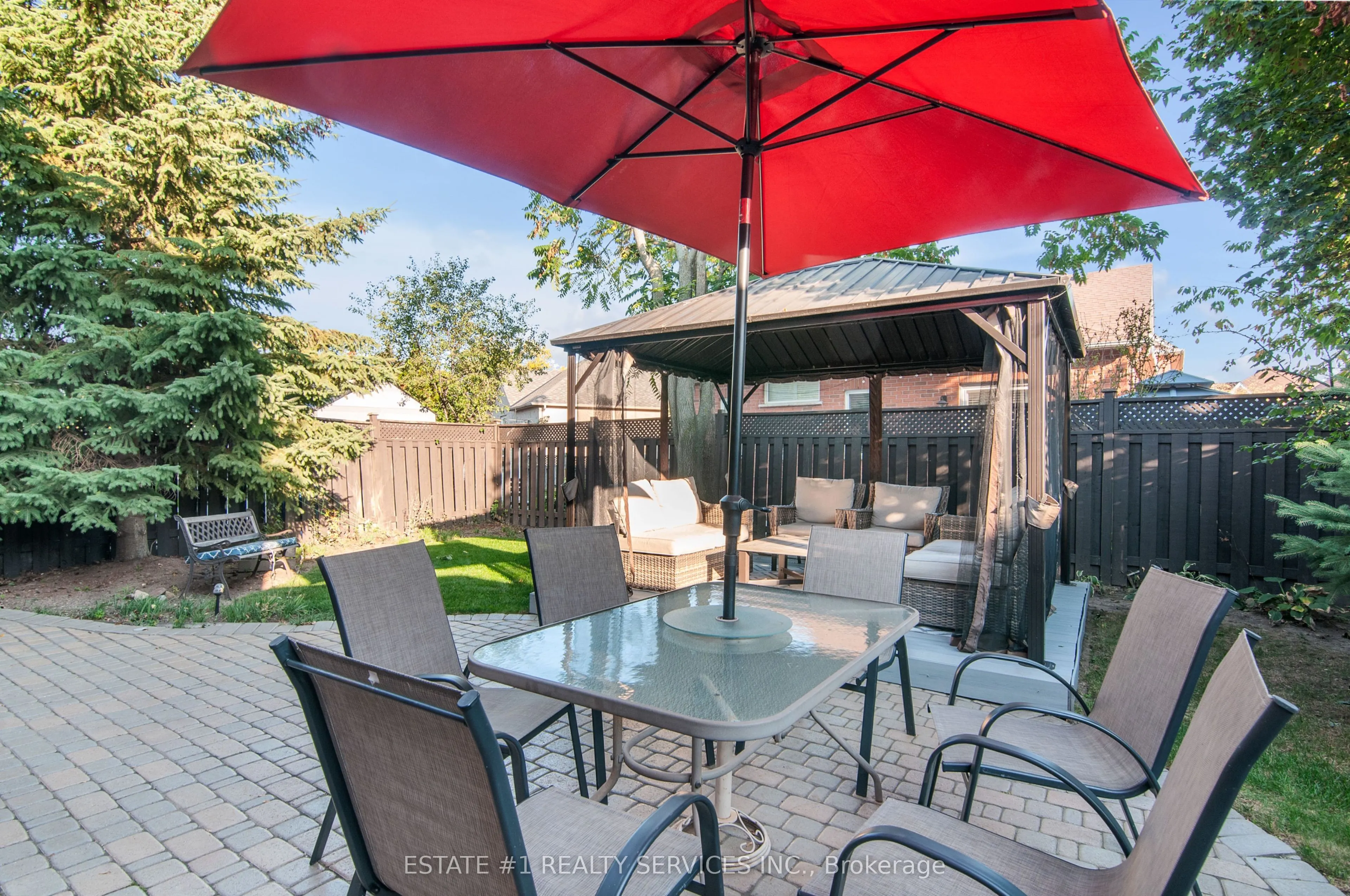 102 Cresthaven Road