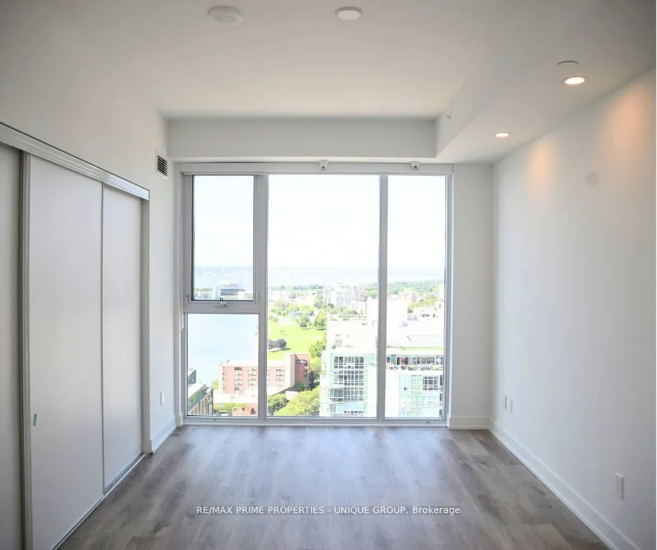 374 Martha Street, #2305