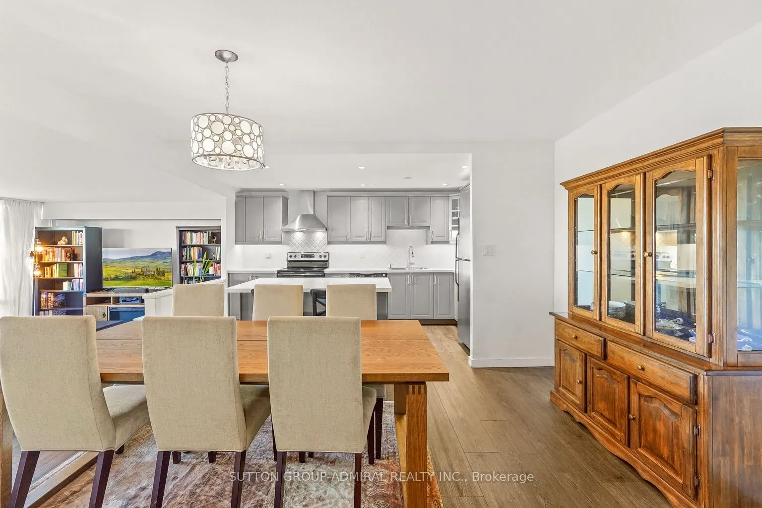 270 Scarlett Road, #1001