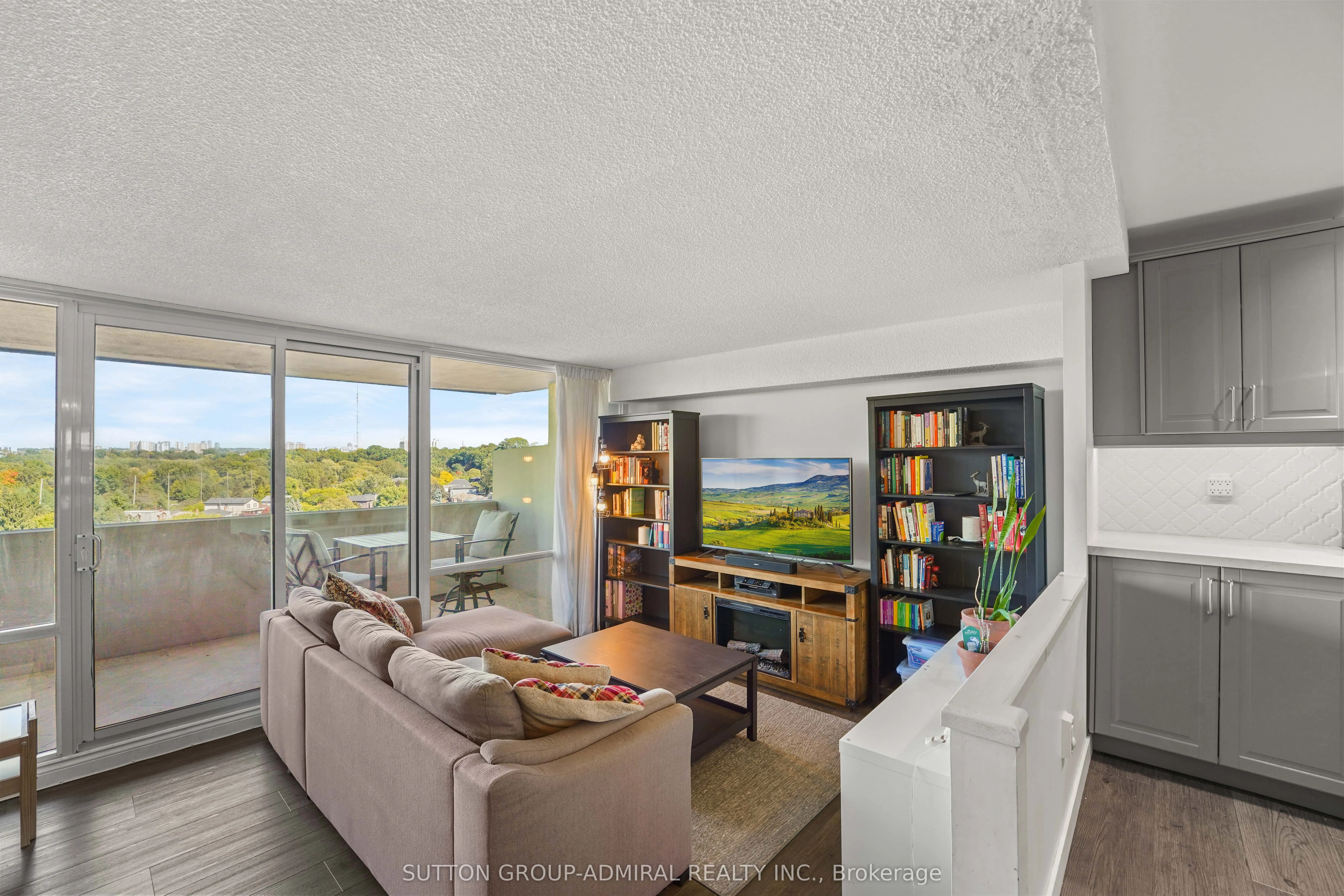 270 Scarlett Road, #1001