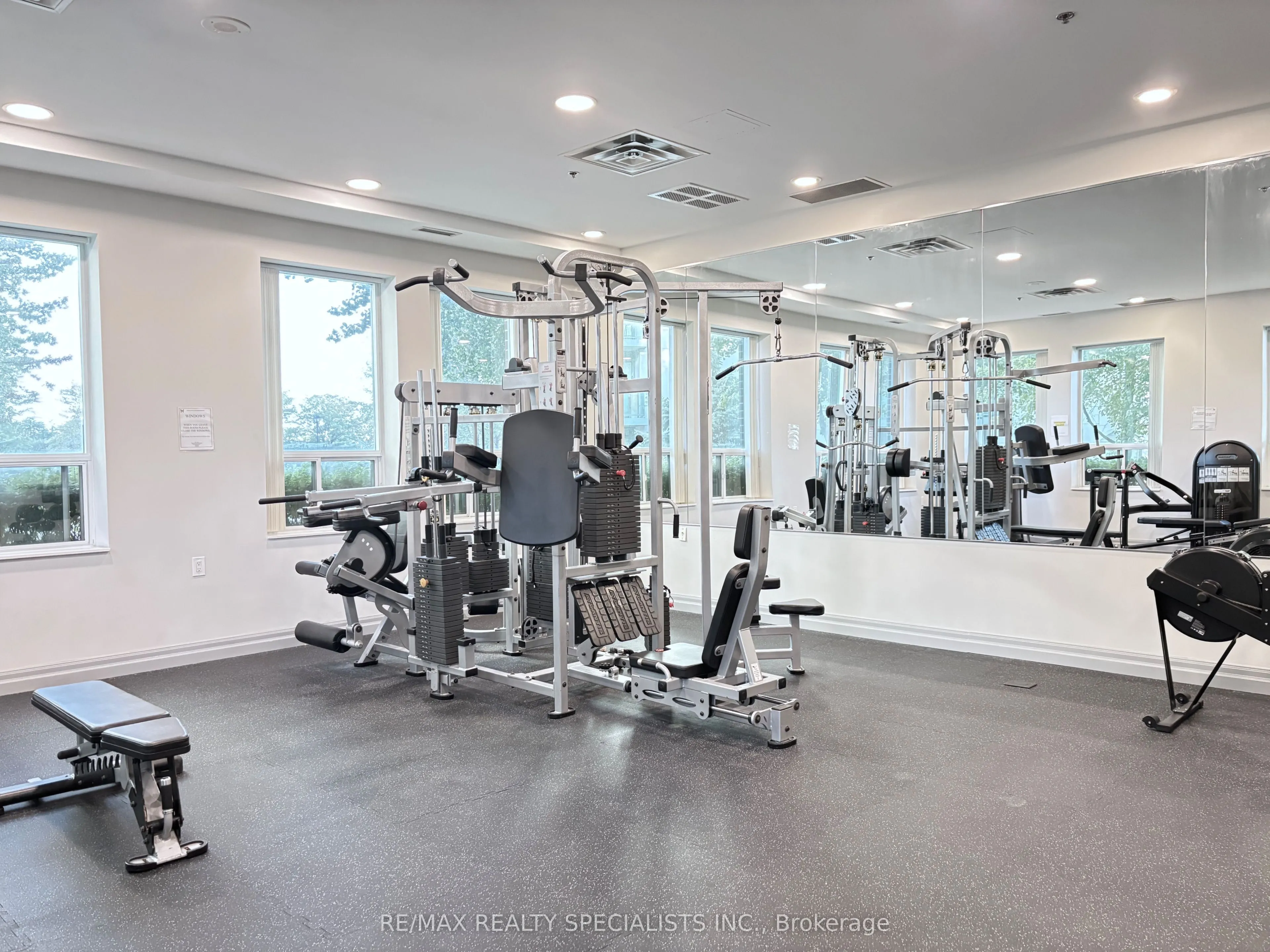4900 Glen Erin Drive, #1604