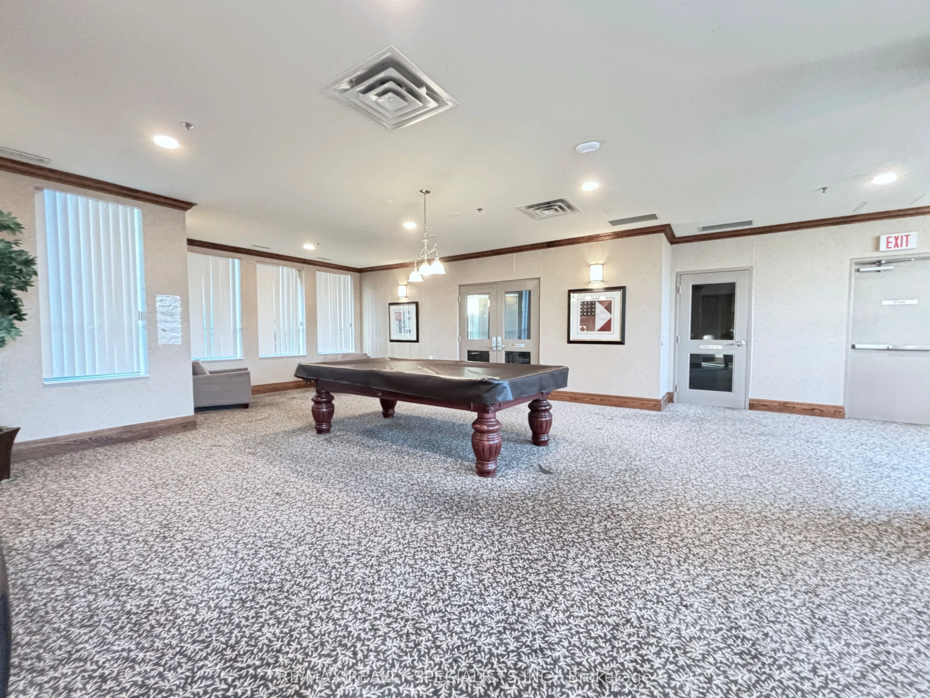 4900 Glen Erin Drive, #1604