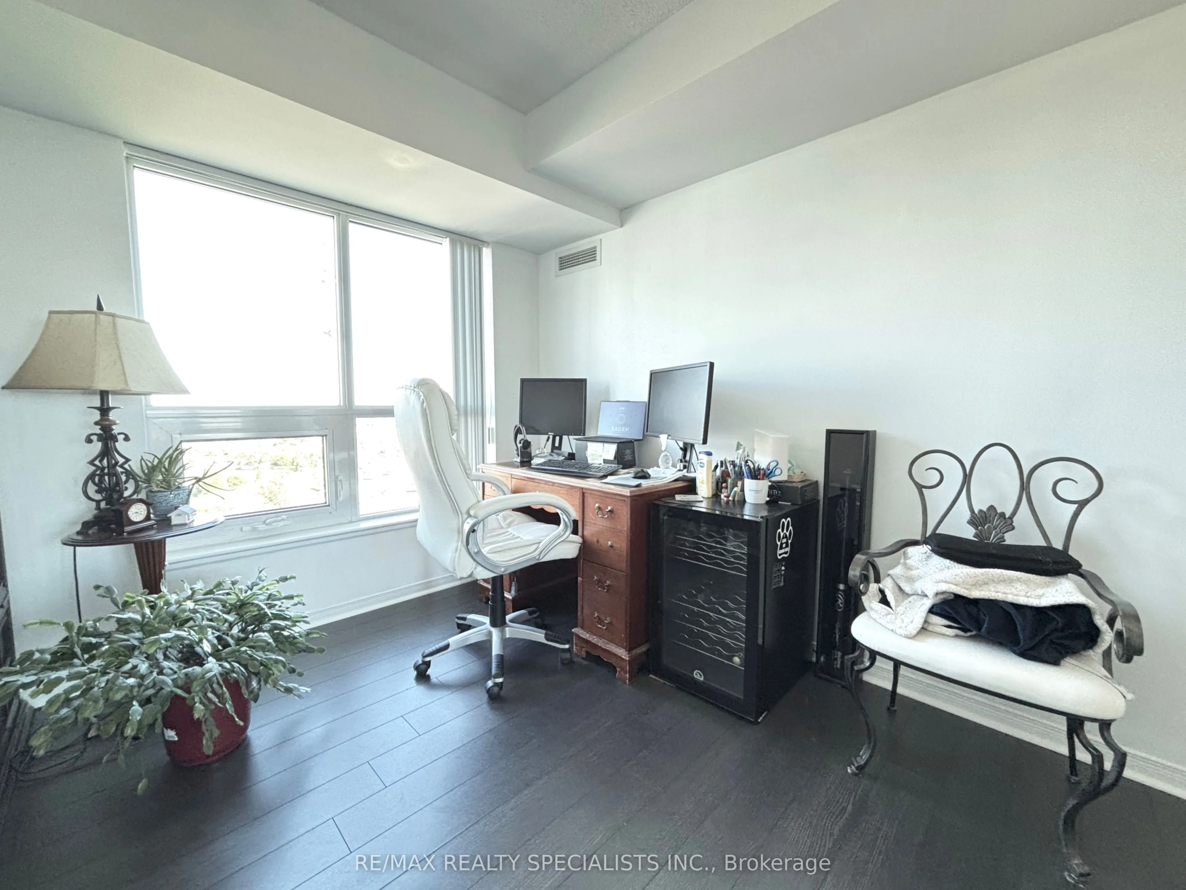 4900 Glen Erin Drive, #1604