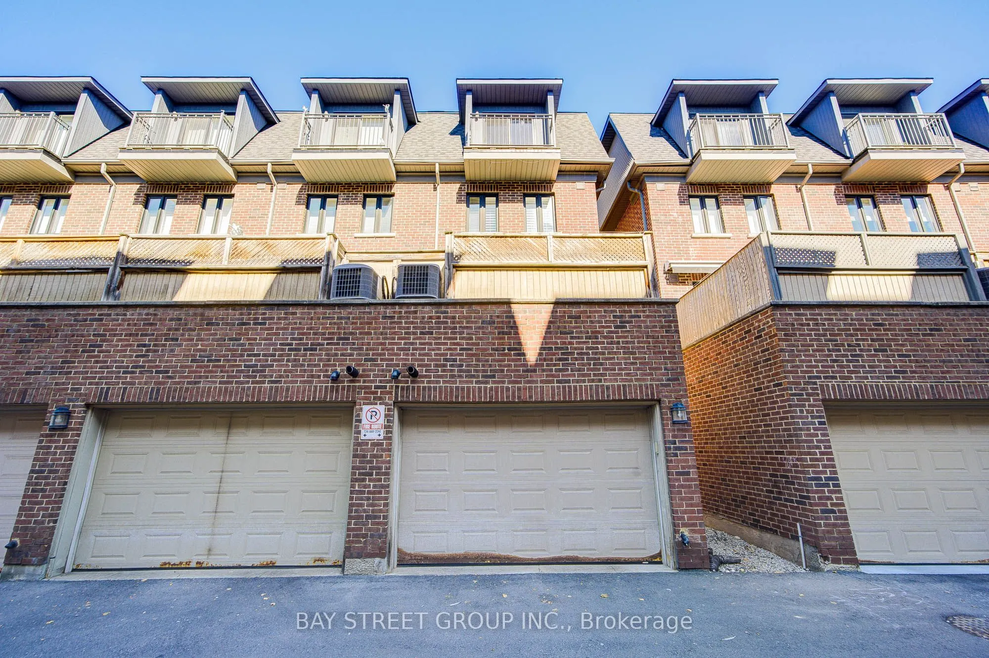 51 Lobo Mews
