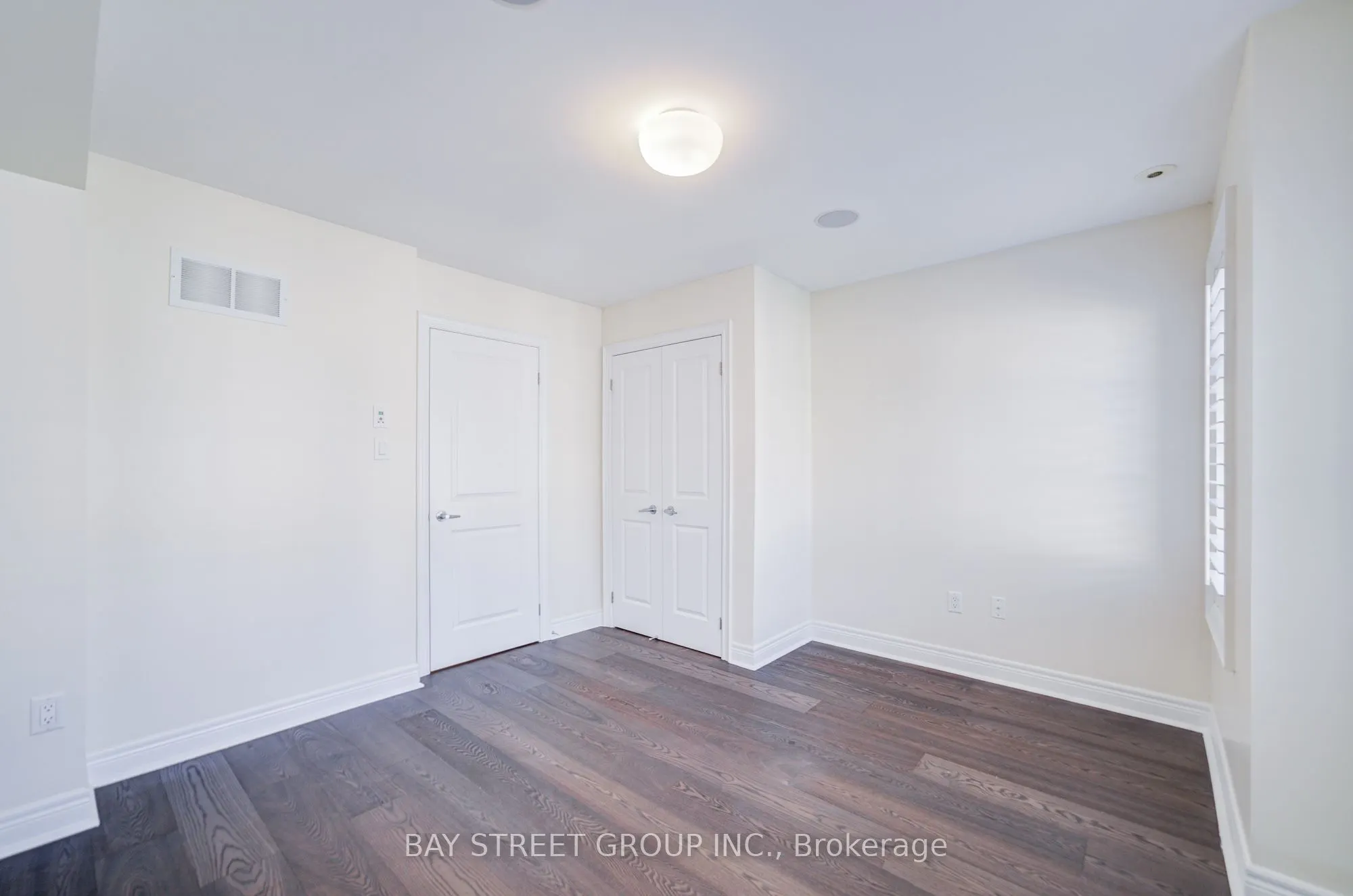 51 Lobo Mews
