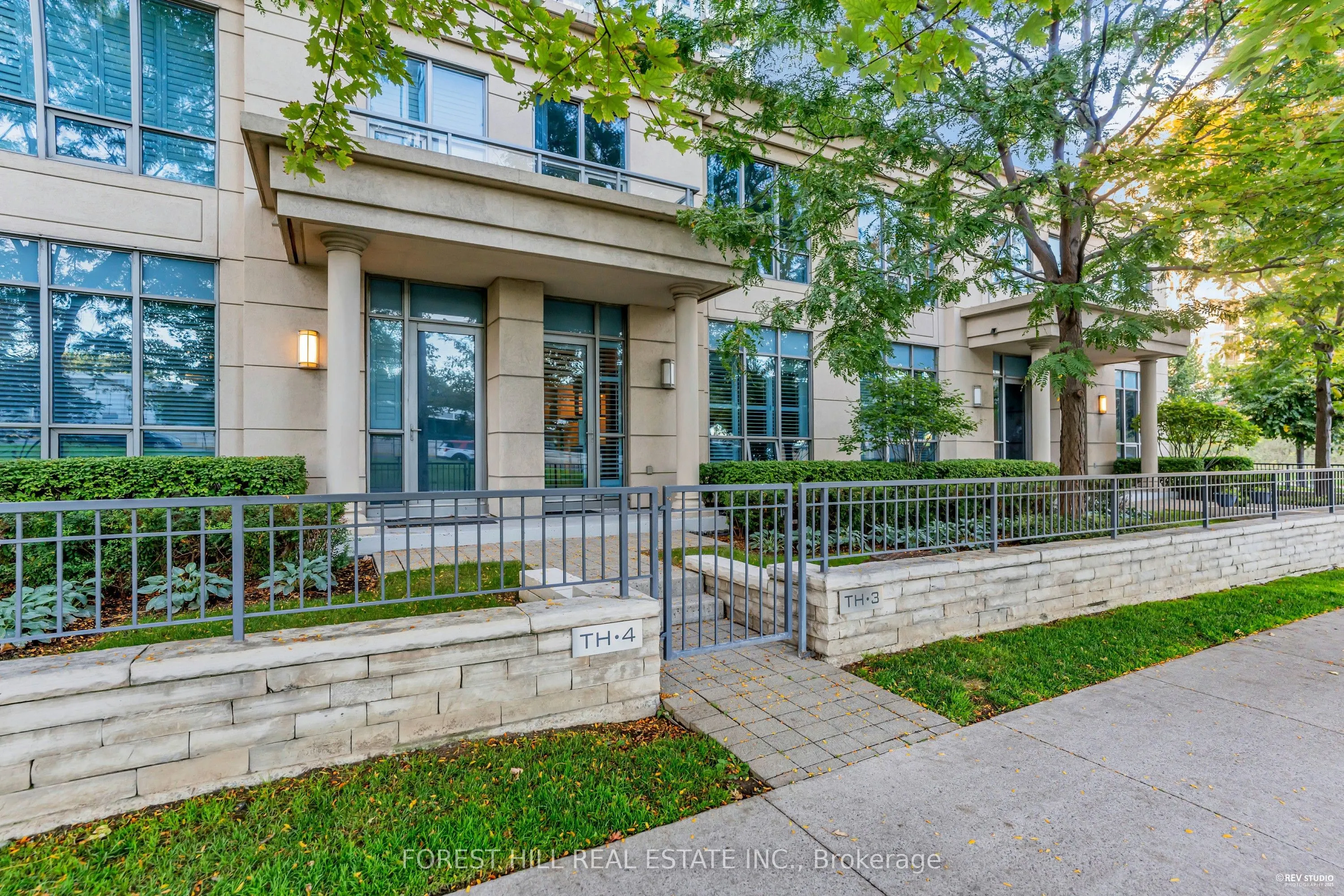 15 Viking Lane, #TH03