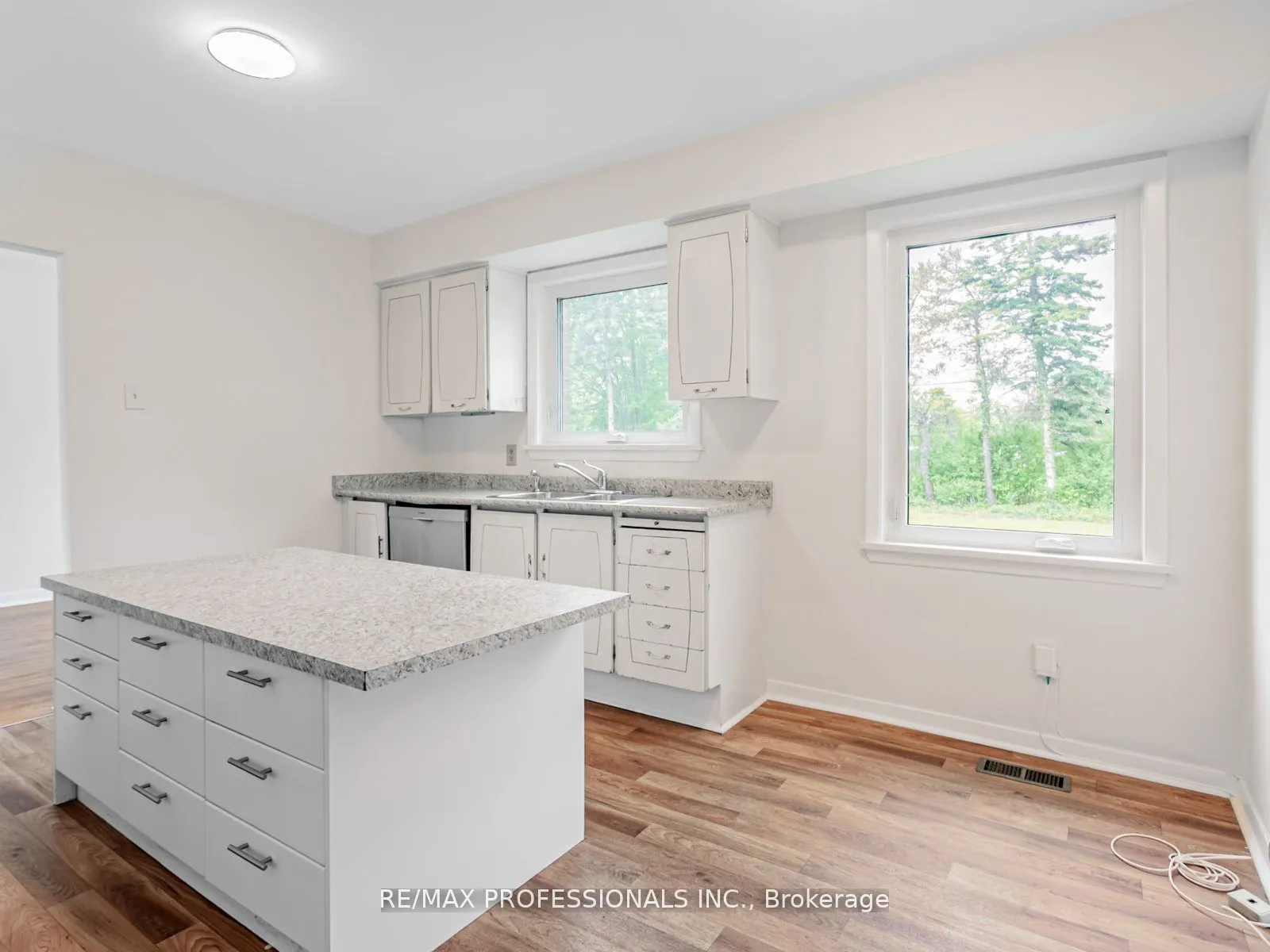 275 Jeffcoat Drive