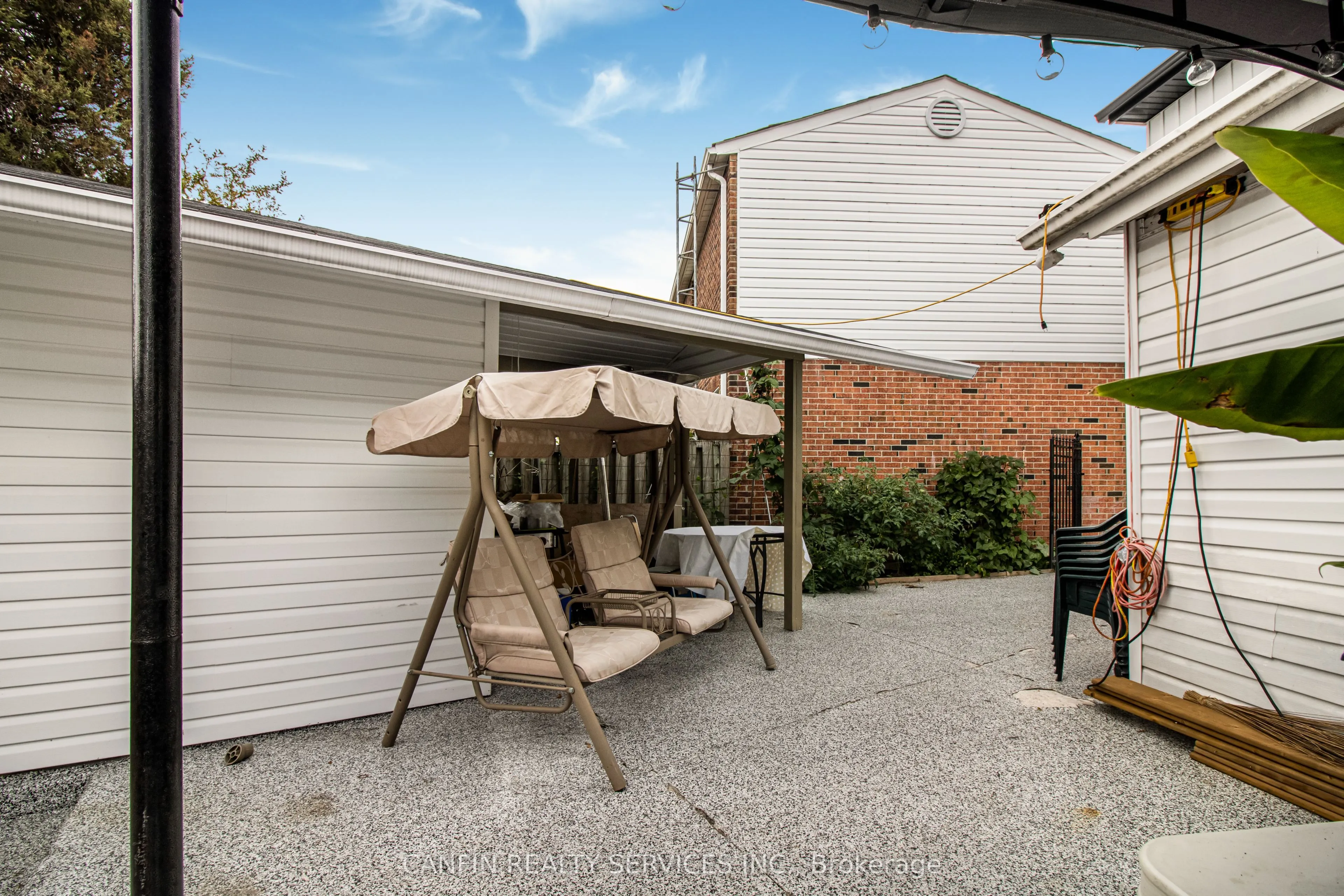 95 Huntingwood Crescent