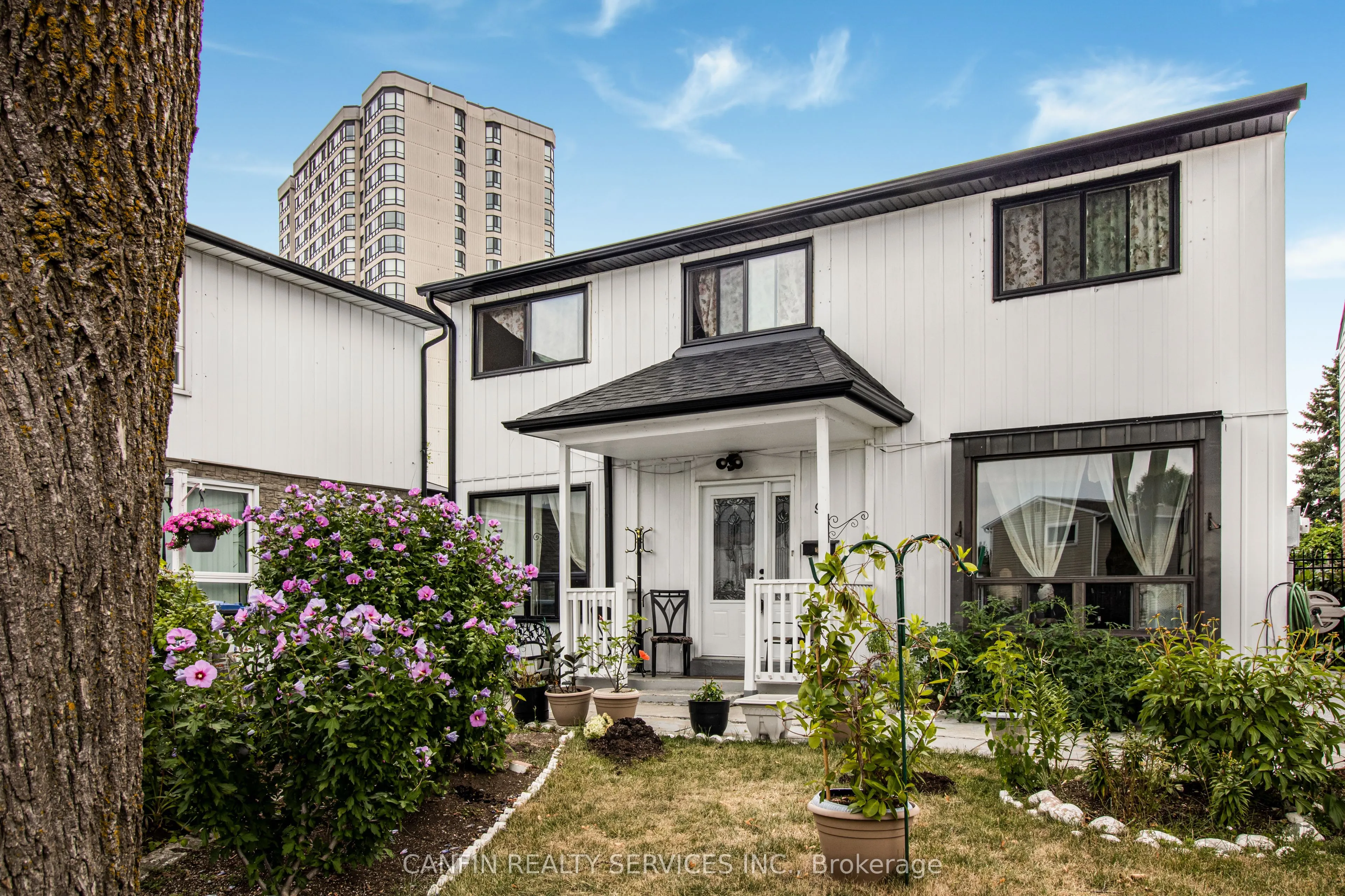 95 Huntingwood Crescent