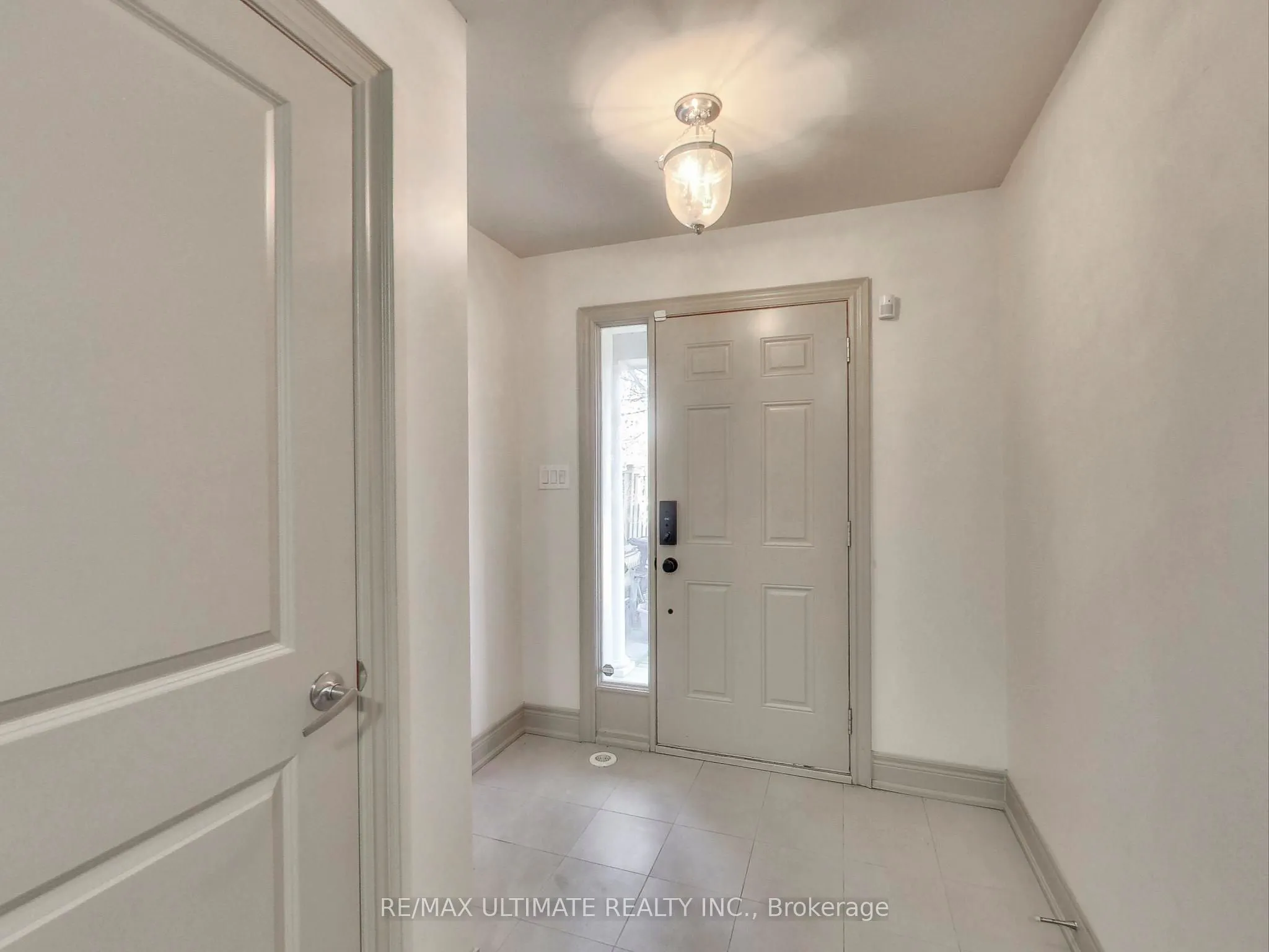 62 Monclova Road, #Upper