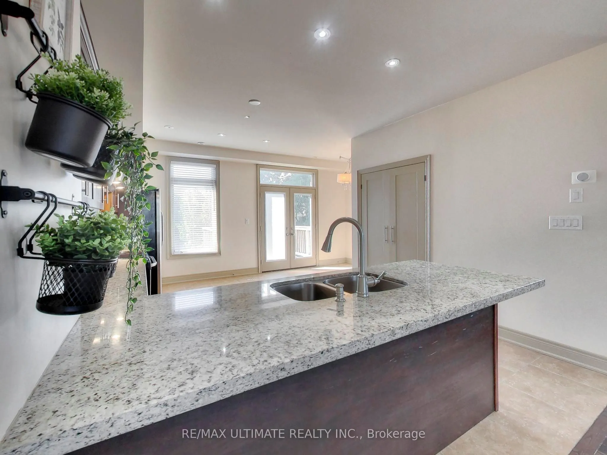 62 Monclova Road, #Upper