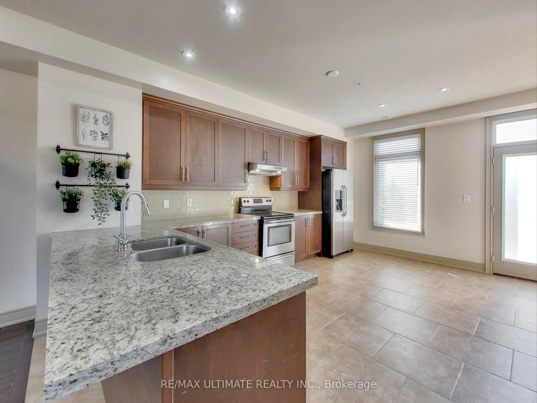 62 Monclova Road, #Upper