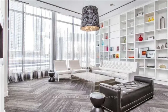 88 Park Lawn Road, #1909
