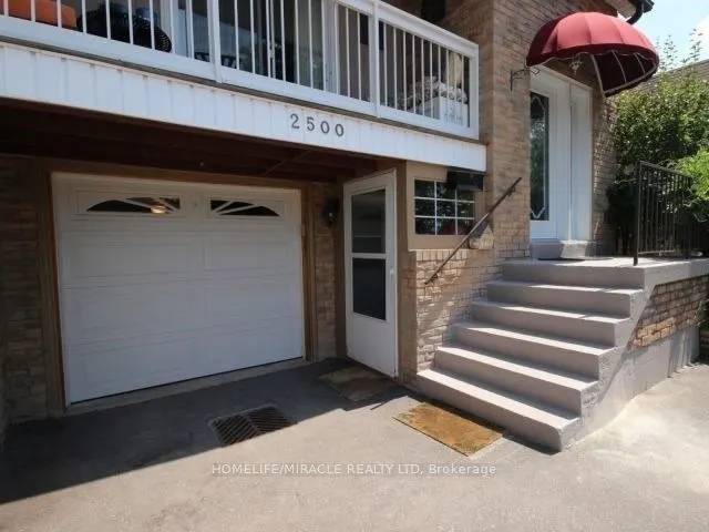 2500 Cobbinshaw Circle