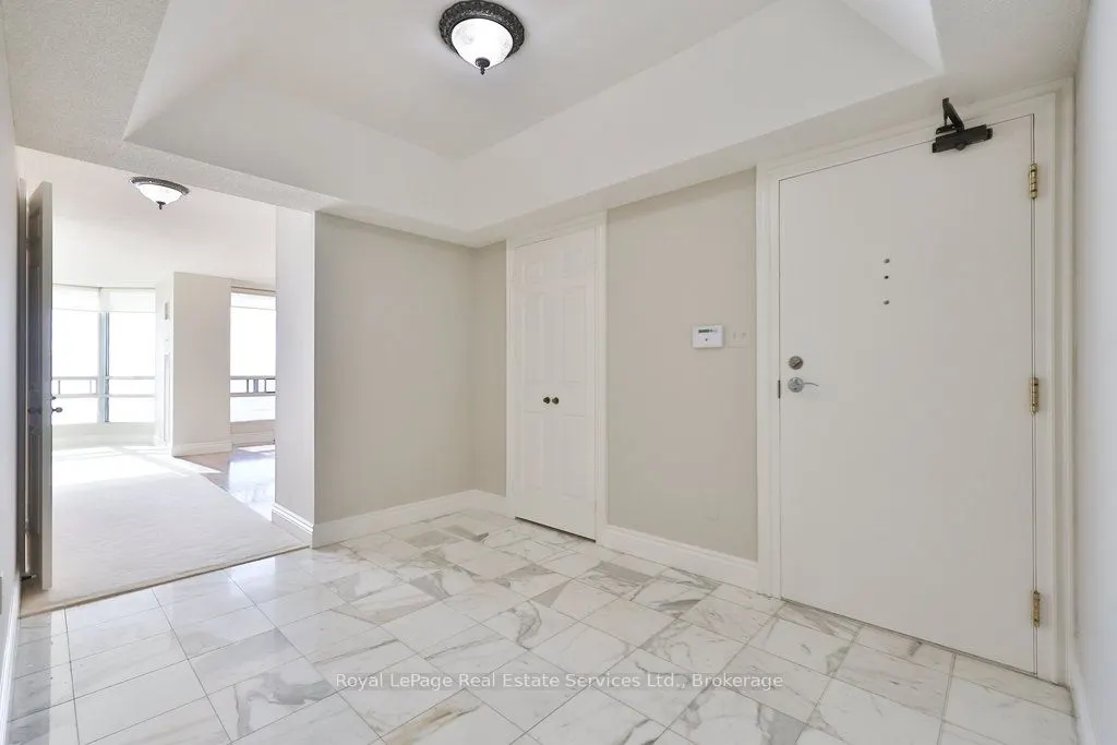 2170 Marine Drive, #607