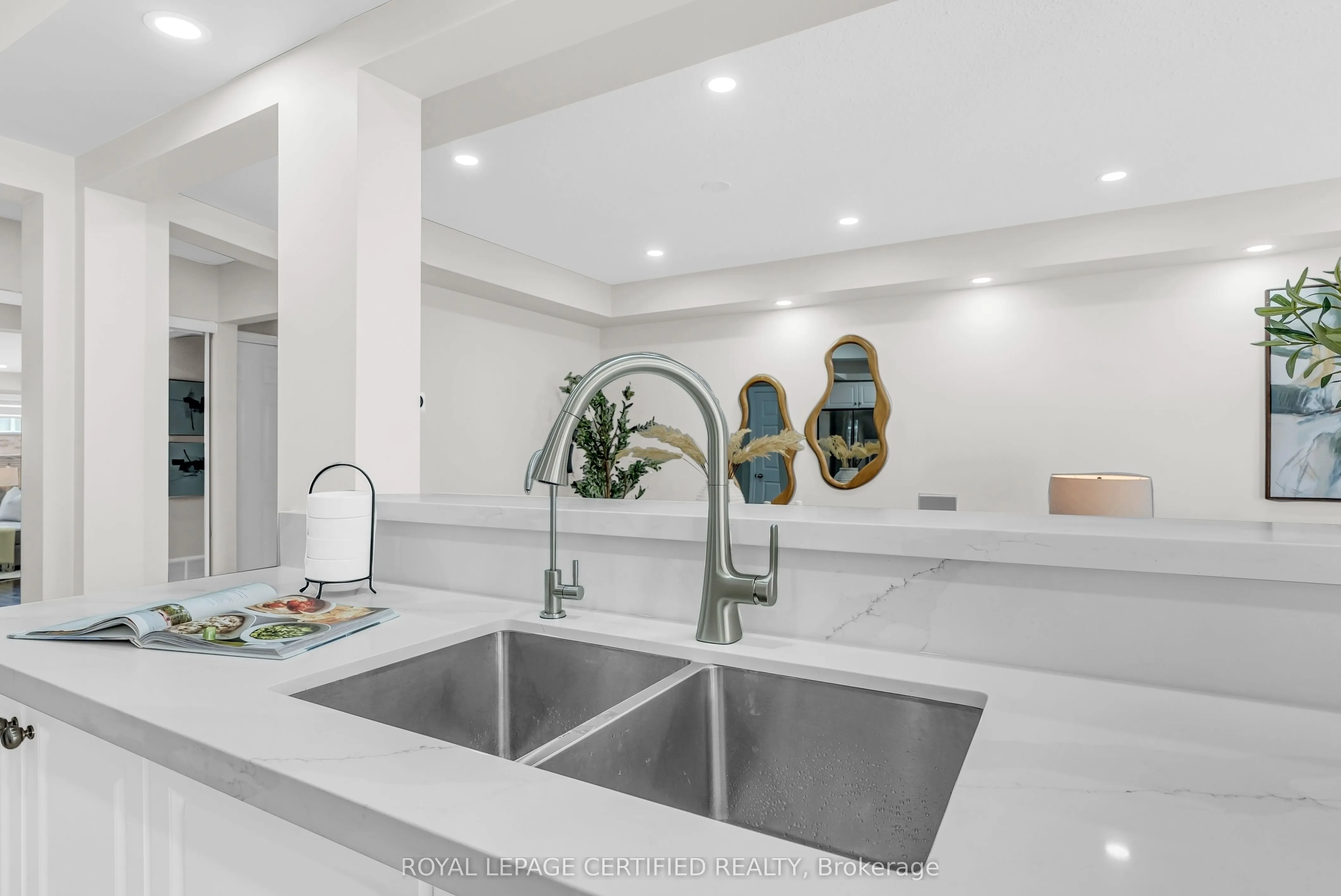 2511 Boros Road, #3