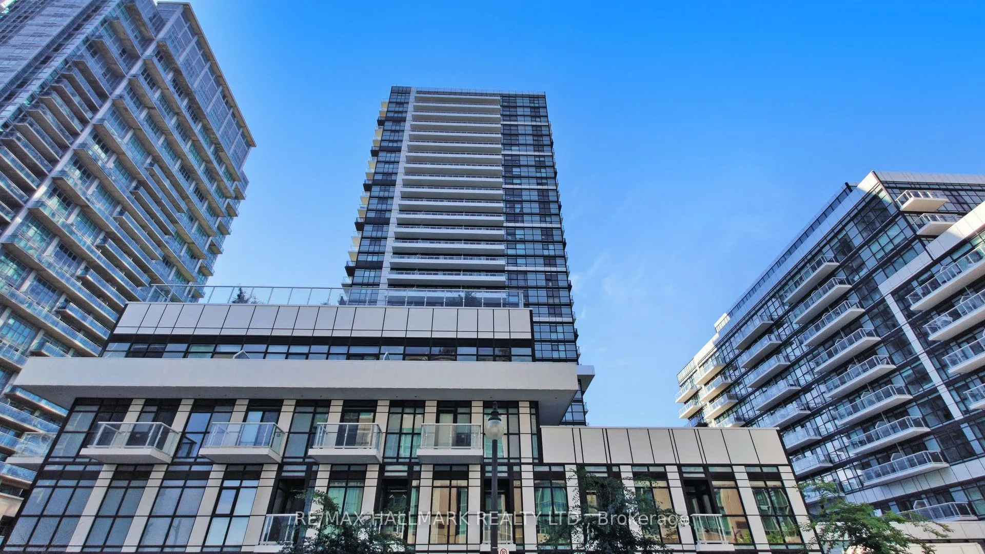251 Manitoba Street, #1407