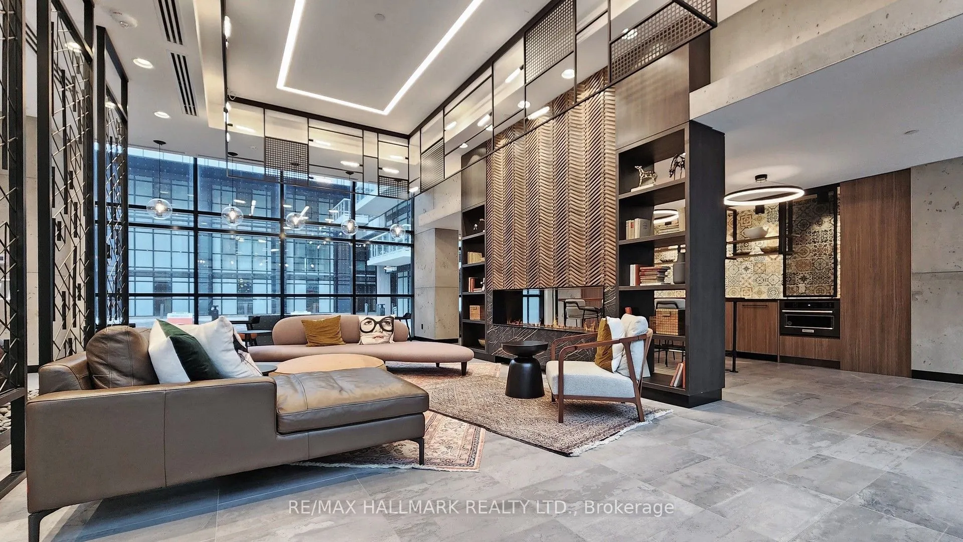 251 Manitoba Street, #1407