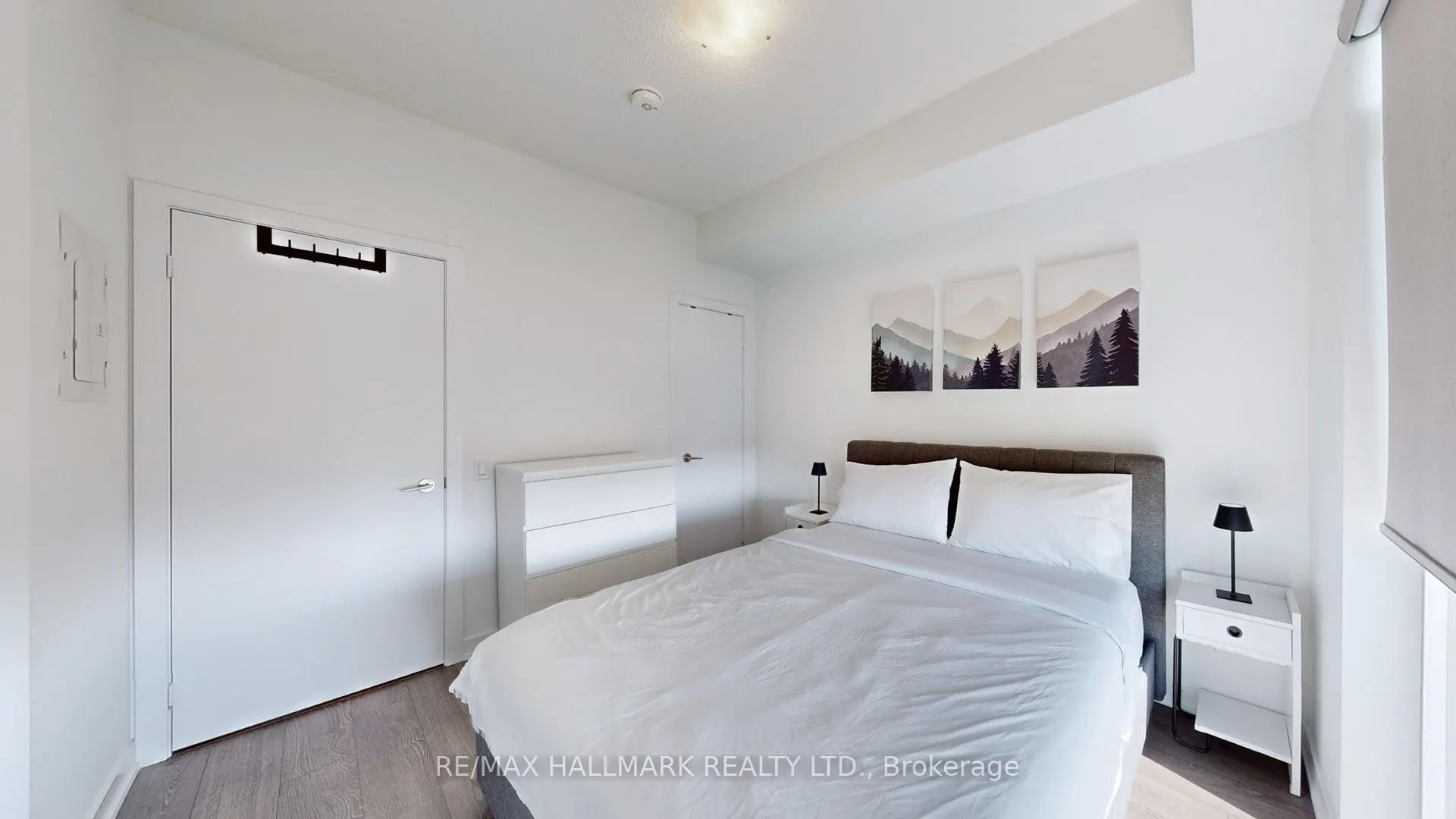 251 Manitoba Street, #1407