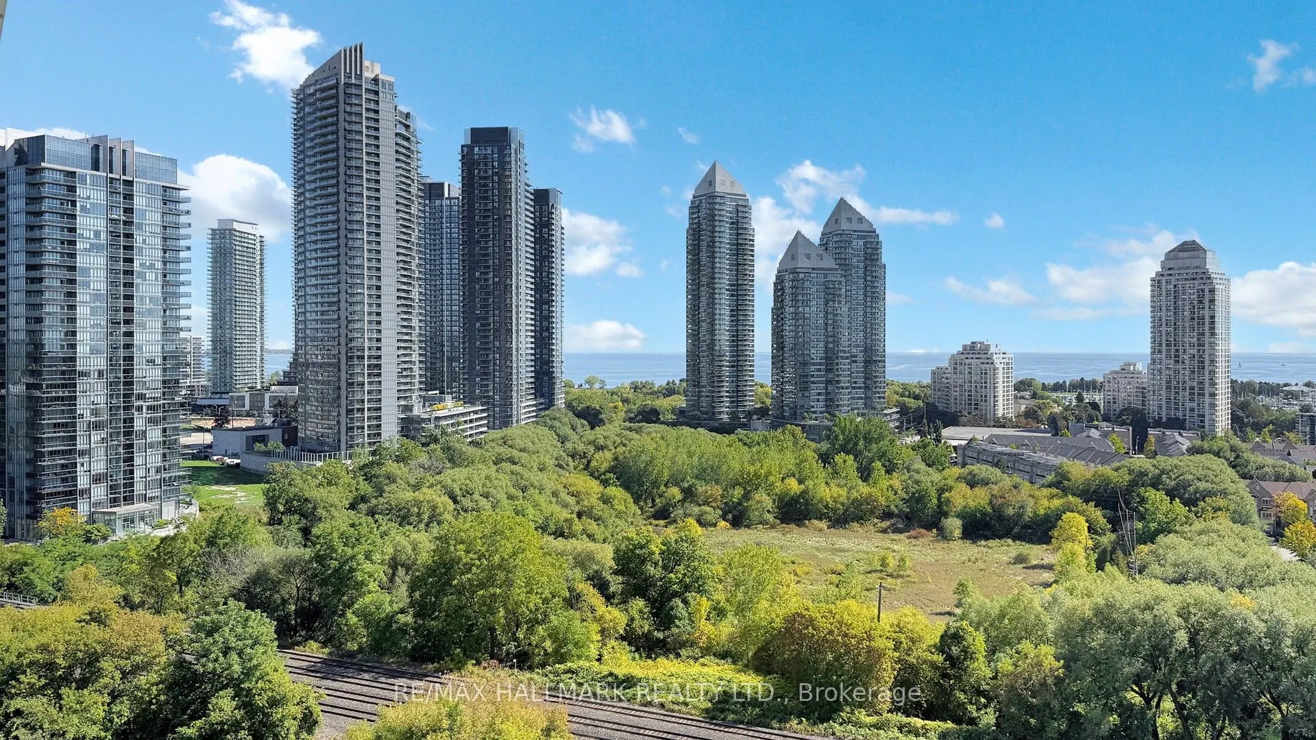 251 Manitoba Street, #1407