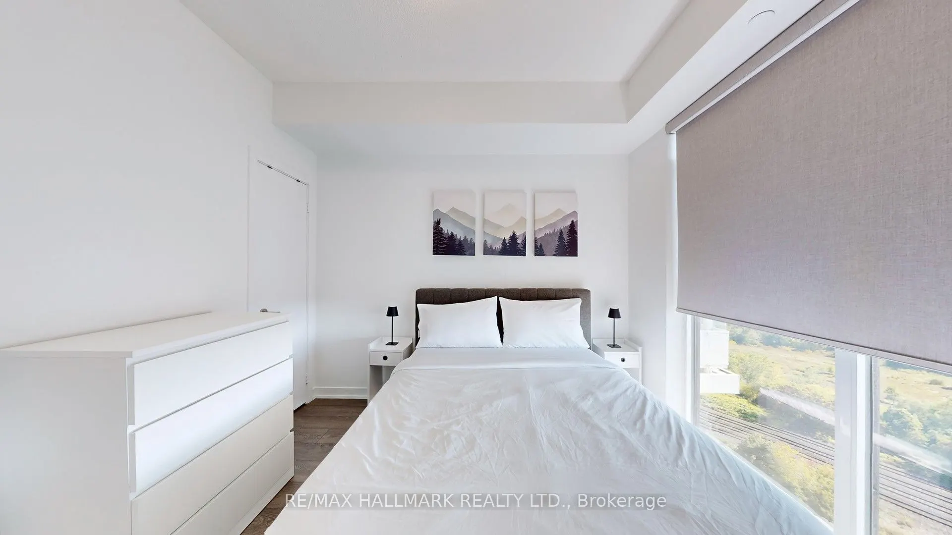 251 Manitoba Street, #1407