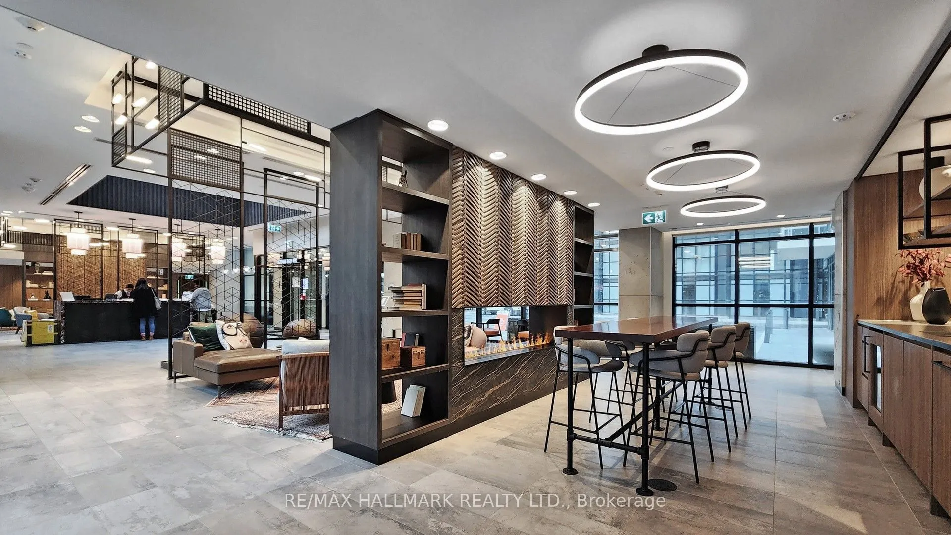 251 Manitoba Street, #1407