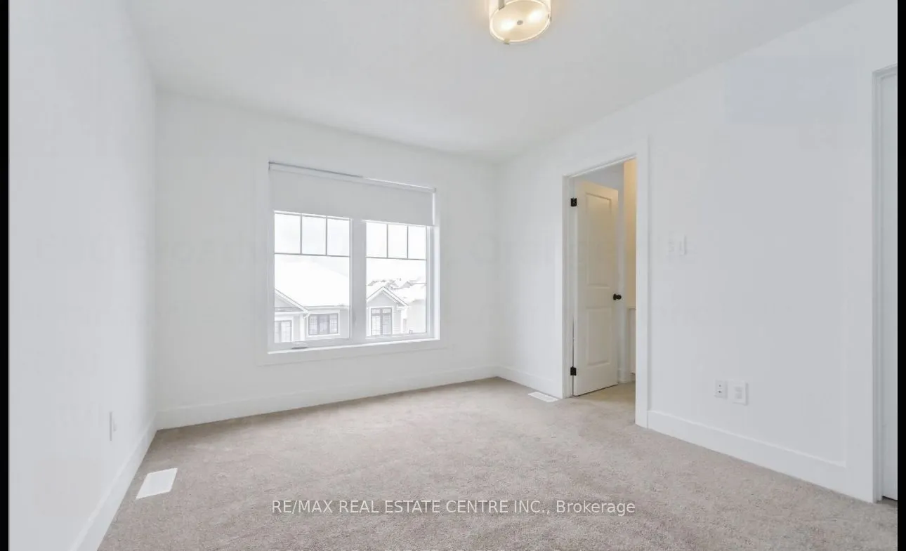 690 Broadway Avenue, #3