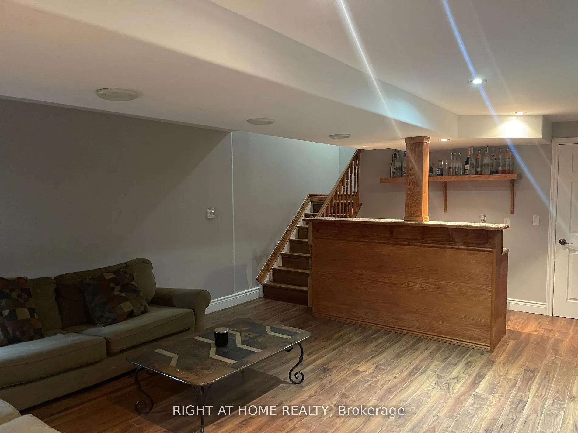 18 Archbury Circle