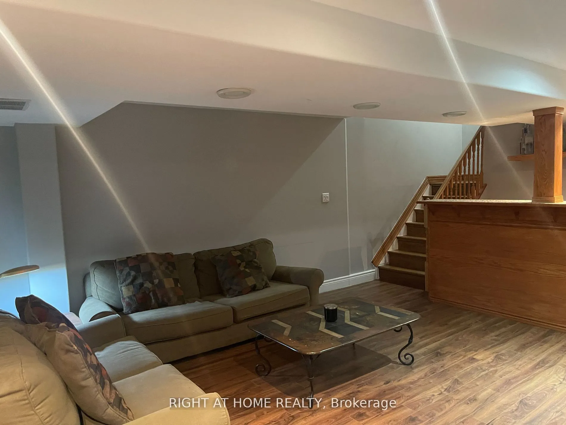 18 Archbury Circle